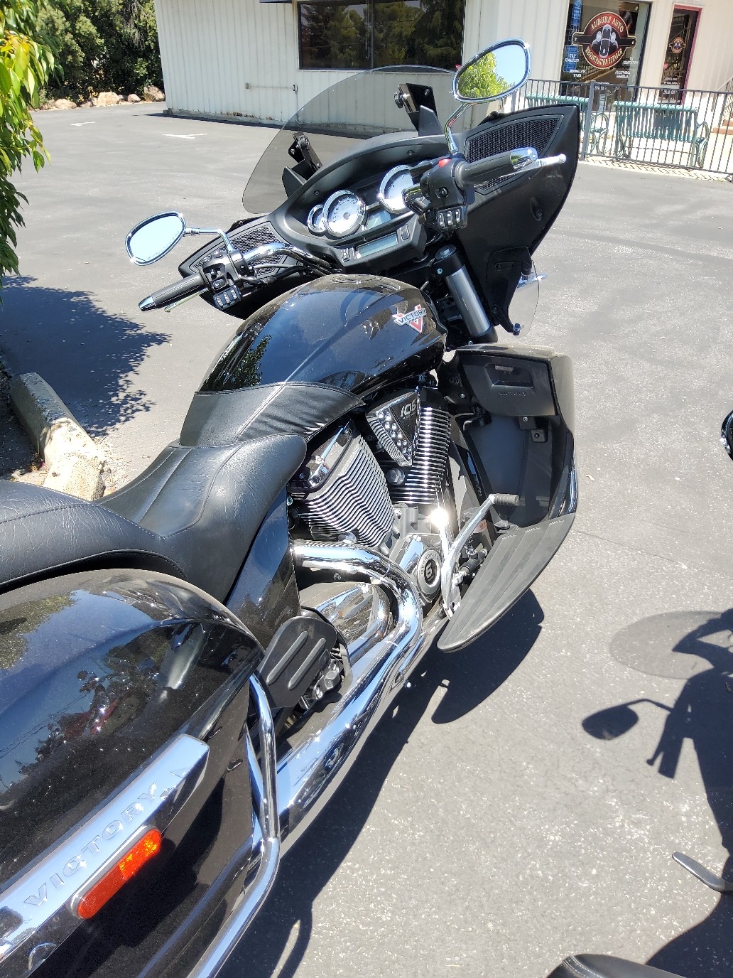 2016 Victory Motorcycles Cross Country Tour, Gloss Black, CAL Base - Photo 7