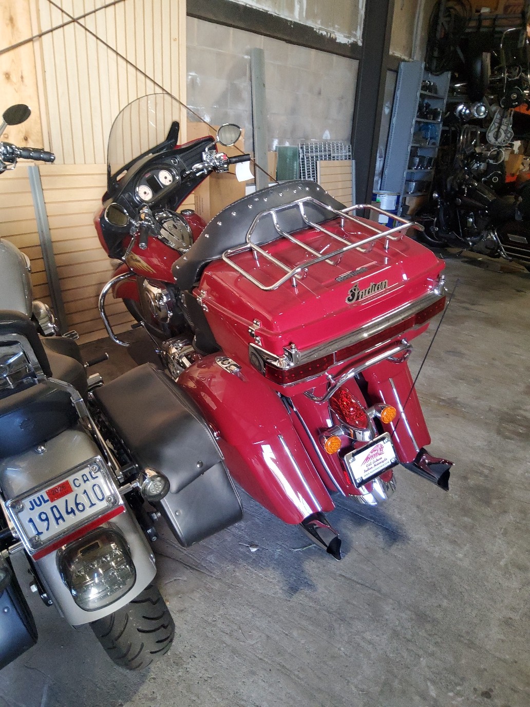2015 Indian Motorcycle CHIEFTAIN, INDIAN RED, CAL Base - Photo 2