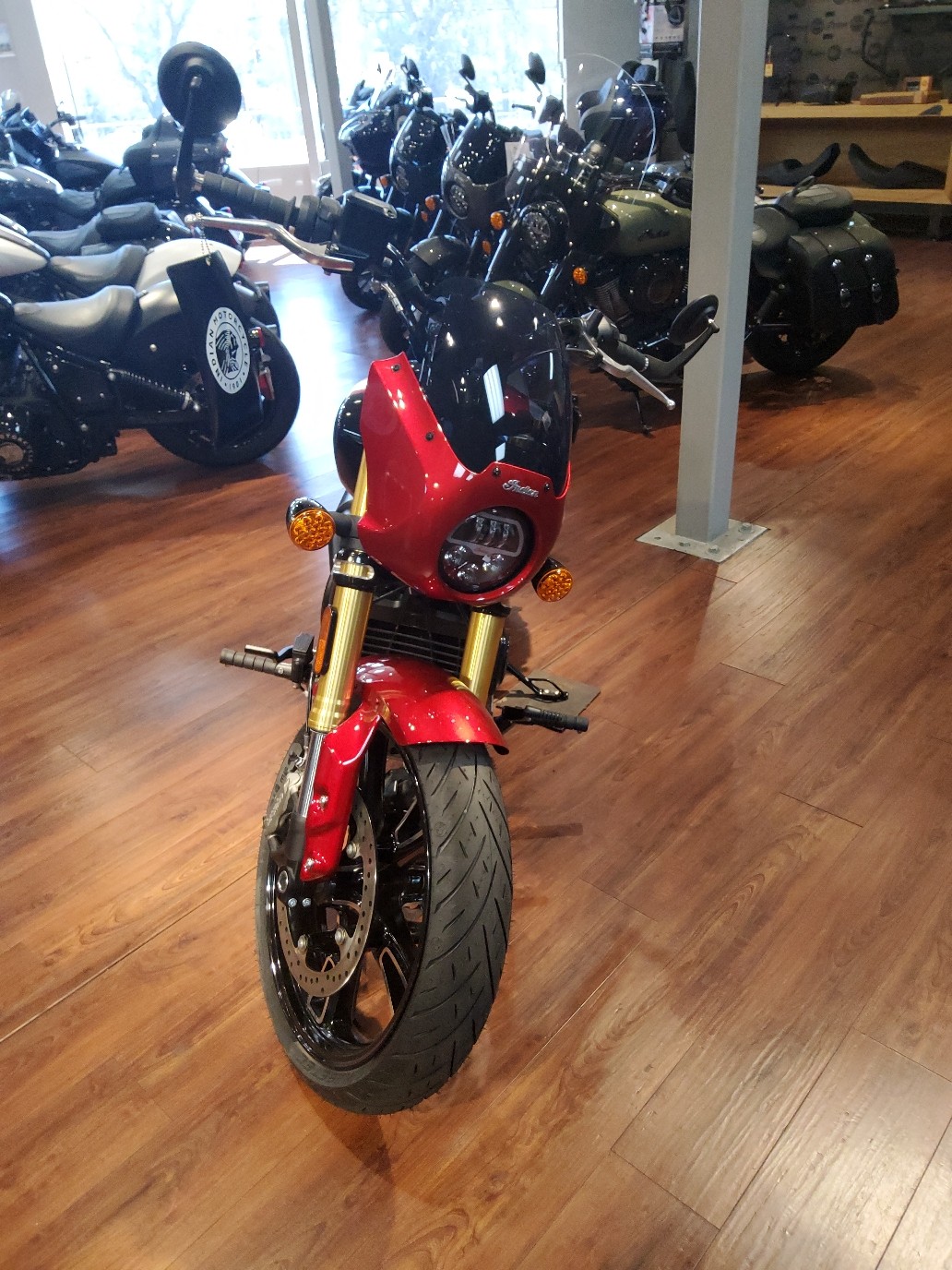 2025 Indian Motorcycle 101 SCOUT, MRN MTLC W/GRFX, TEC, 50ST Base