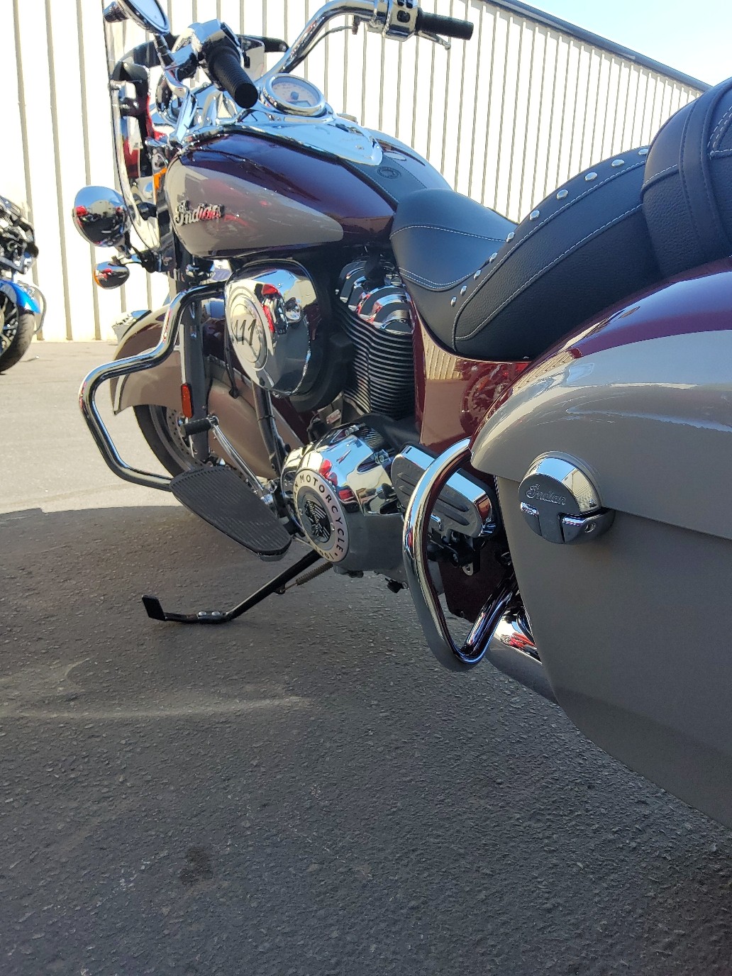 2025 Indian Motorcycle SPRINGFIELD, MROON MTLC/SLVR QRTZ MTLC, 50S Base - Photo 5