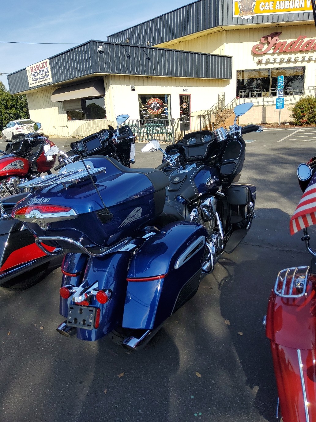 2022 Indian Motorcycle PURSUIT LIMITED PREM, DEEPWATER MTLC, CAL Limited with Premium Package - Photo 2