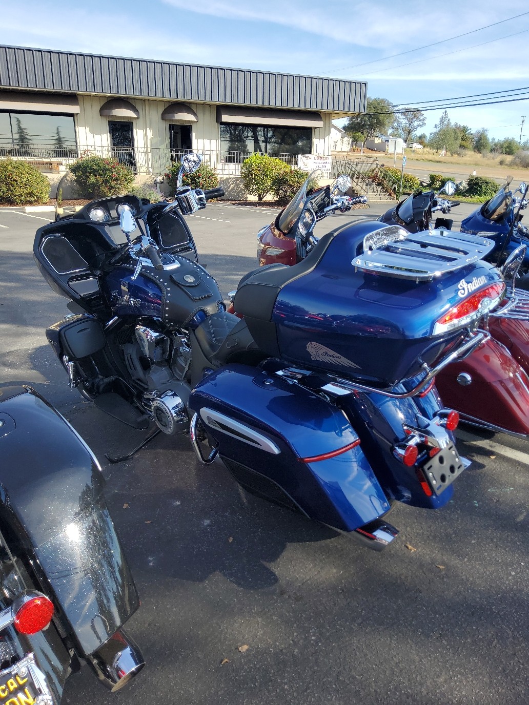 2022 Indian Motorcycle PURSUIT LIMITED PREM, DEEPWATER MTLC, CAL Limited with Premium Package - Photo 4