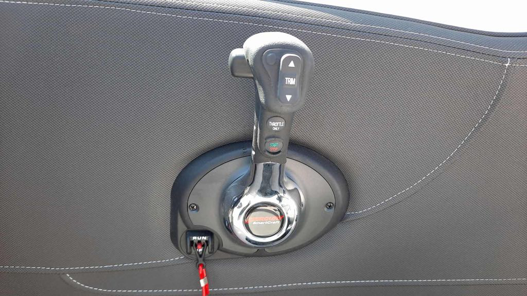 2023 Crownline 240 SS - Photo 5