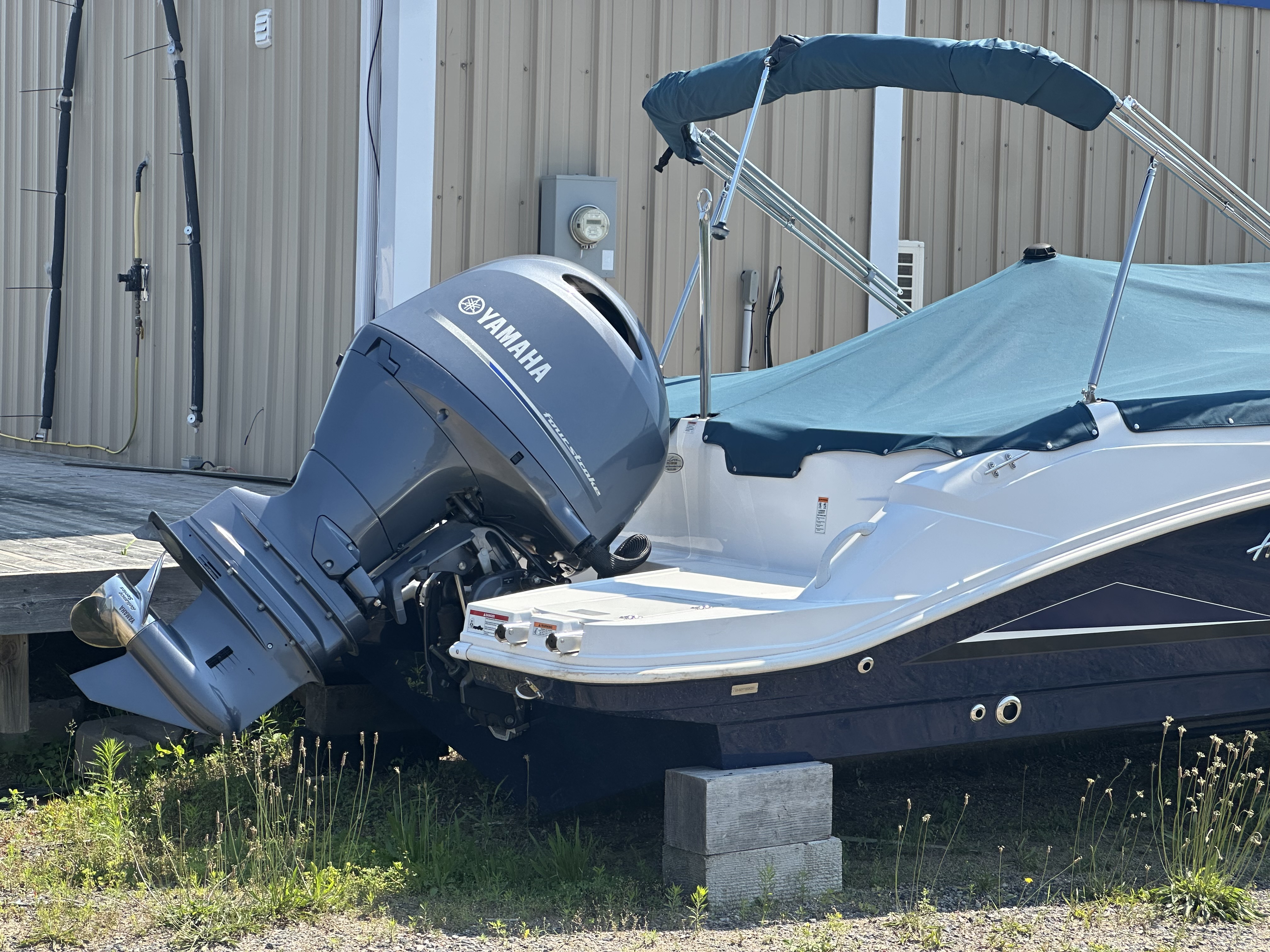 2023 Hurricane SunDeck Sport 205 OB Base - Photo 9