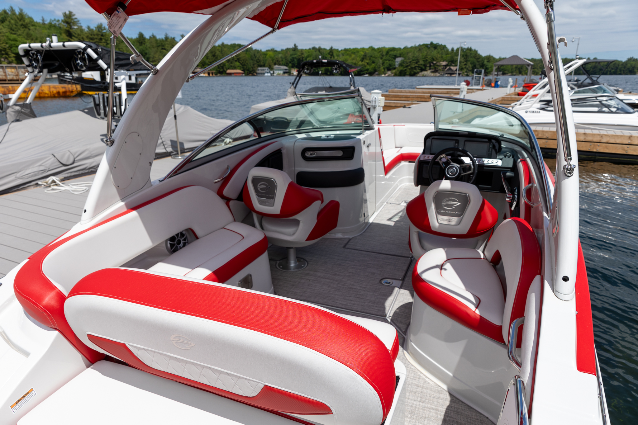 2024 Crownline 250 XSS - Photo 6
