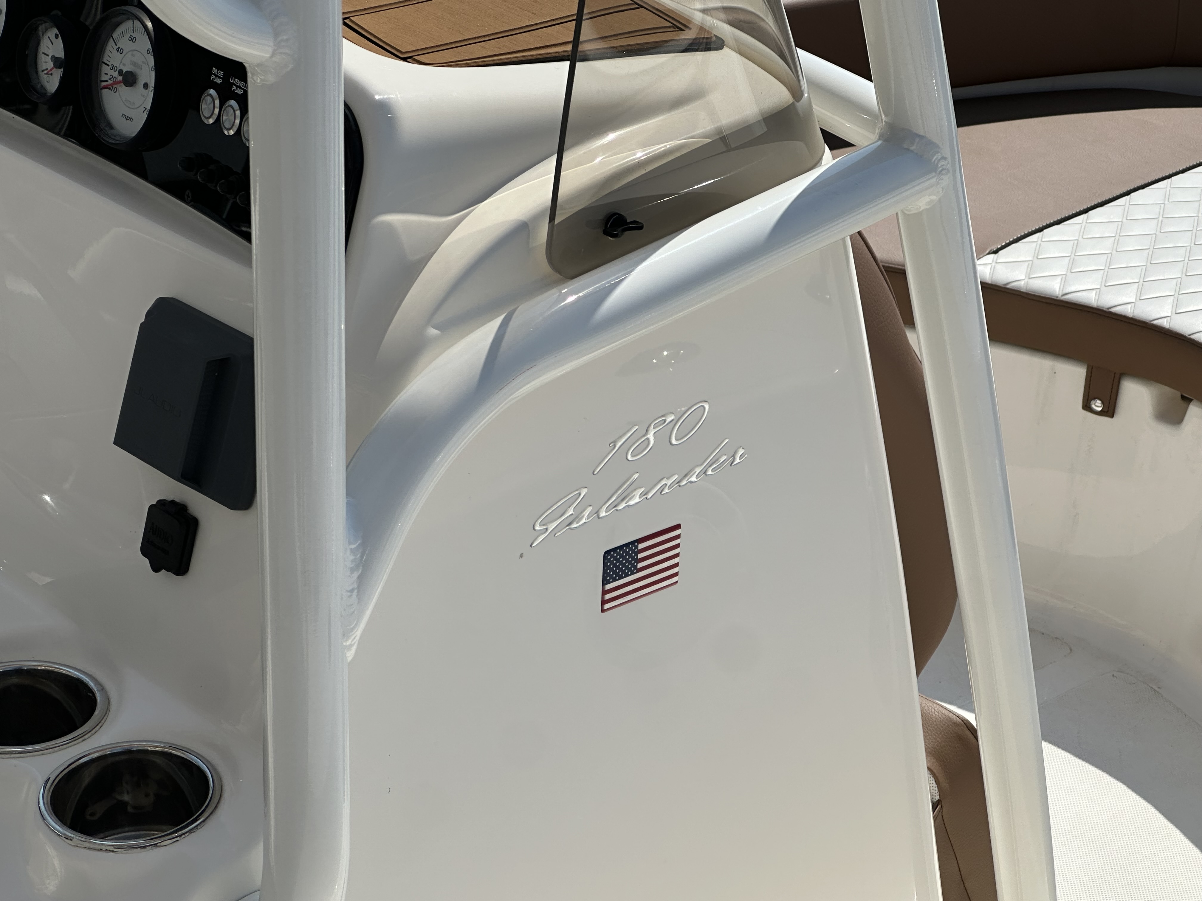 2024 Pioneer Boats 180 ISLANDER - Photo 11