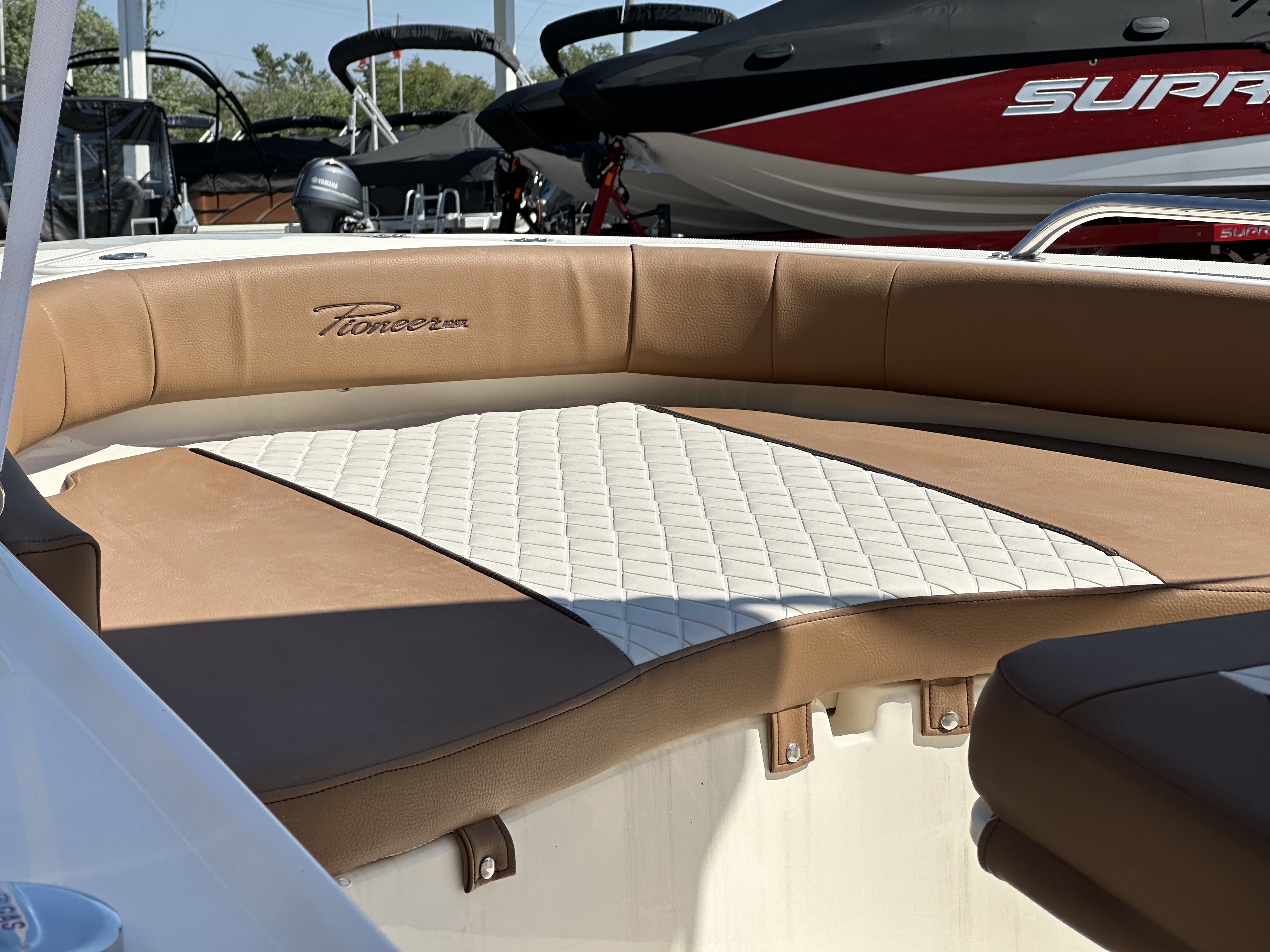 2024 Pioneer Boats 180 Islander - Photo 14