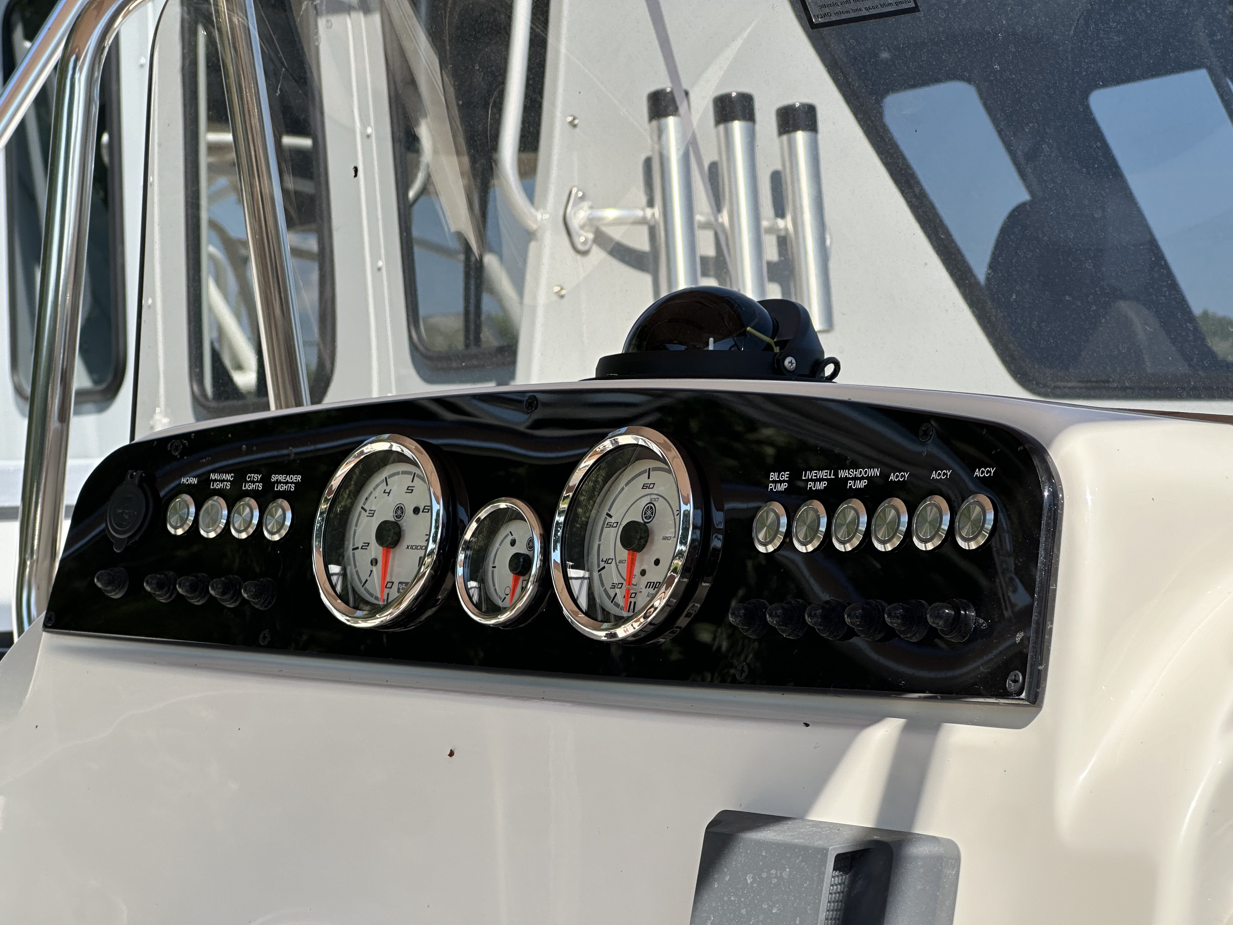 2024 Pioneer Boats 180 Islander - Photo 10