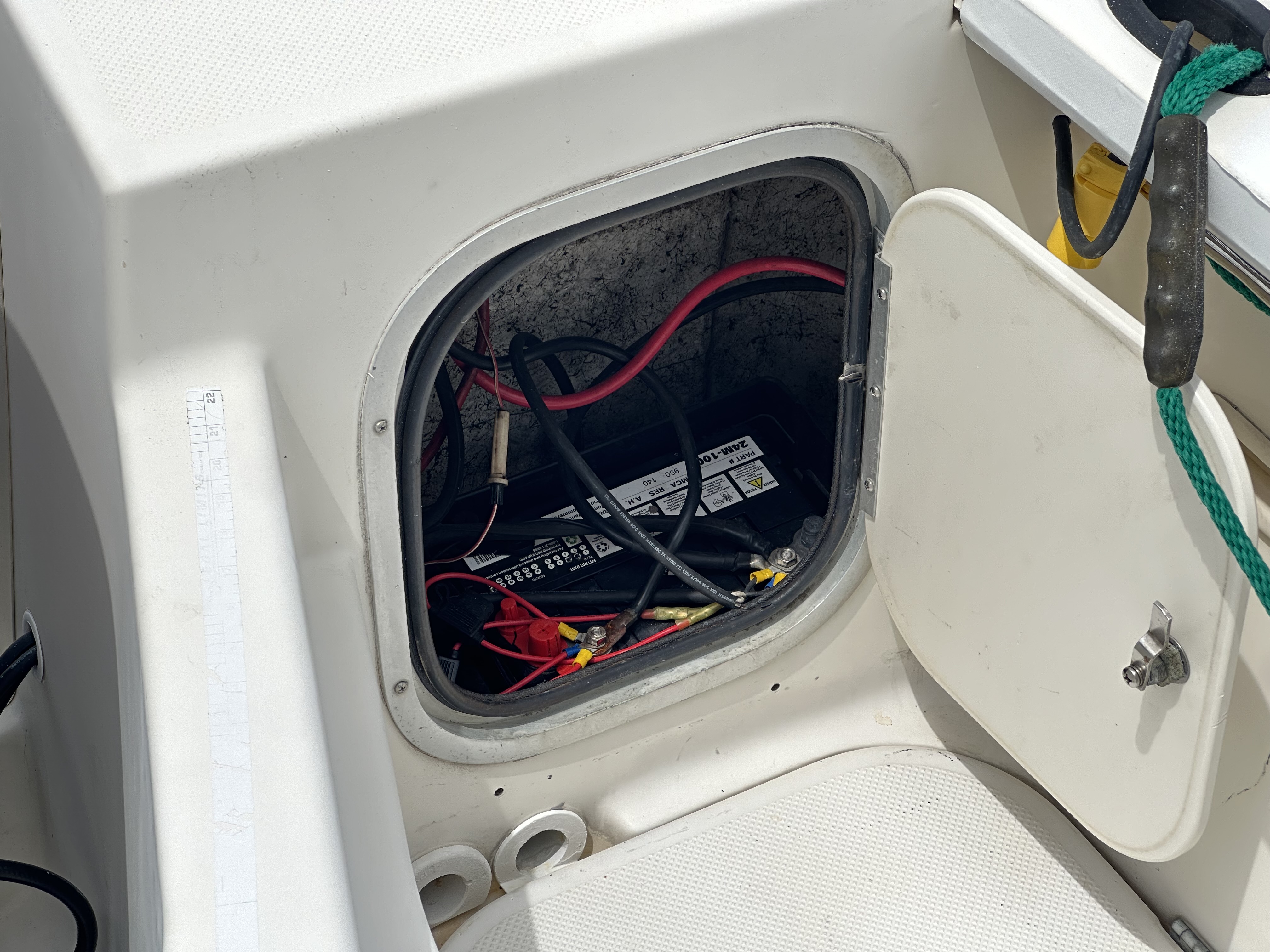 2000 Trophy Marine Walkaround 2052 DX/LX - Photo 7