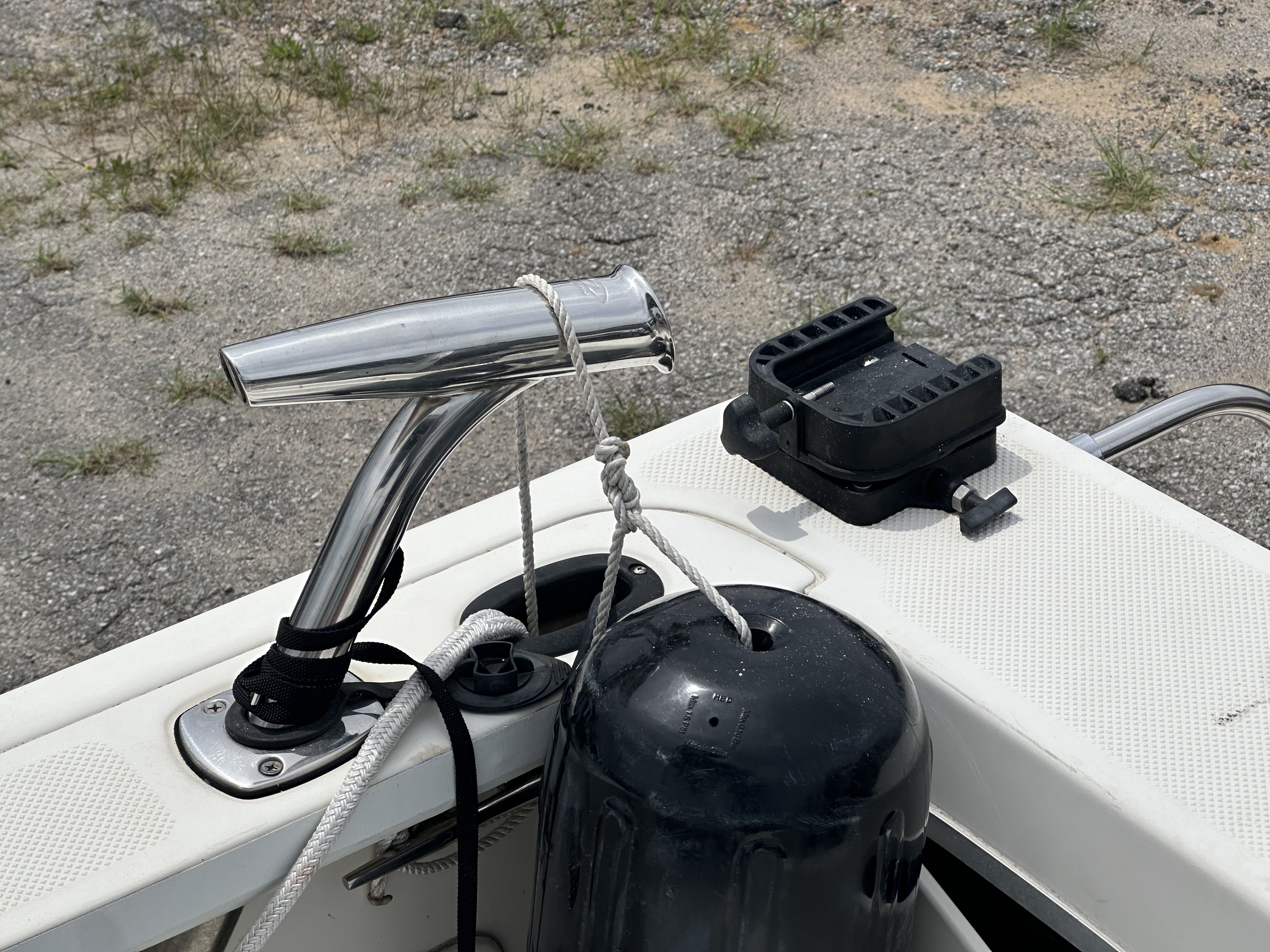 2000 Trophy Marine Walkaround 2052 DX/LX - Photo 8
