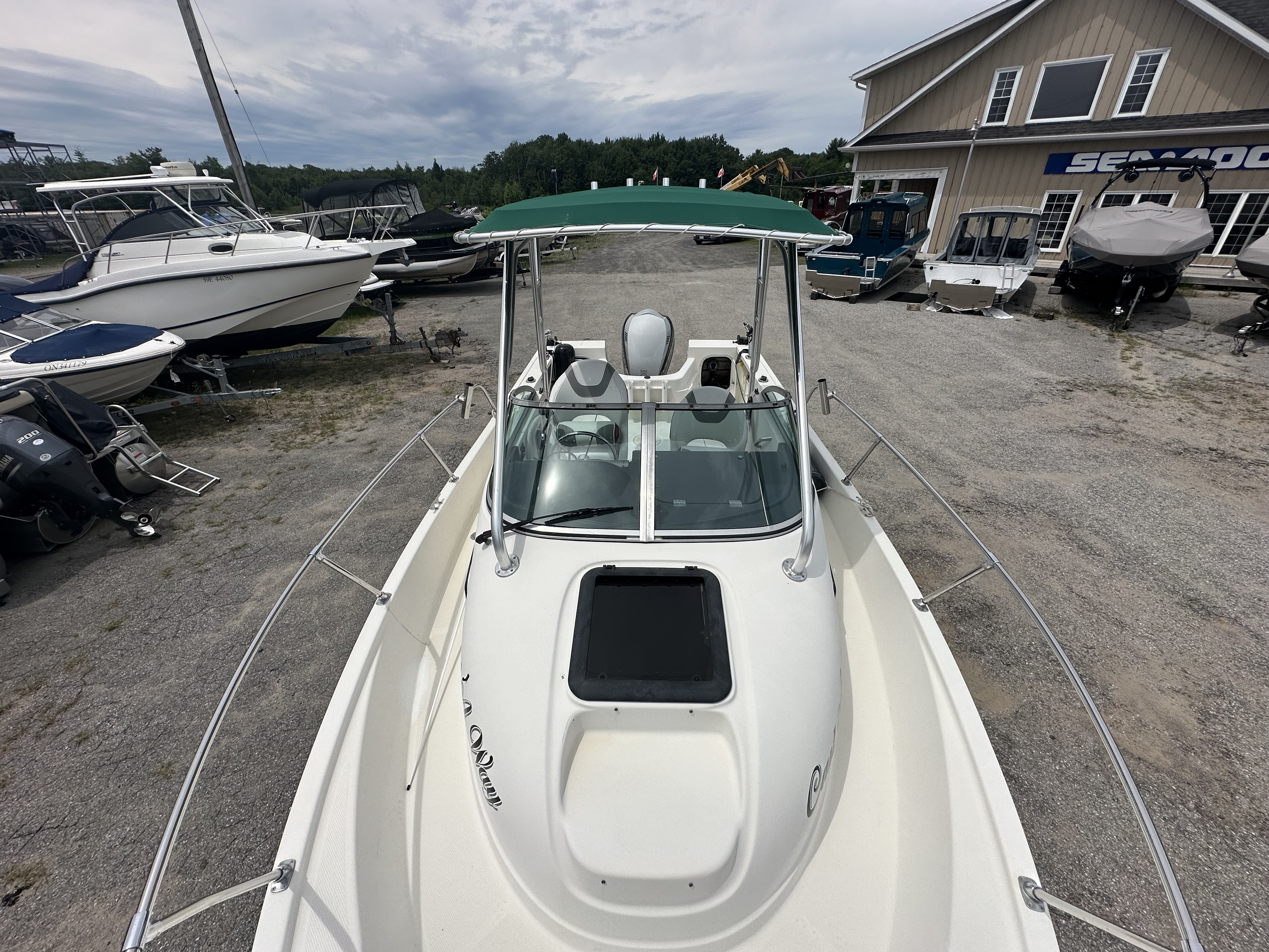 2000 Trophy Marine Walkaround 2052 DX/LX - Photo 13