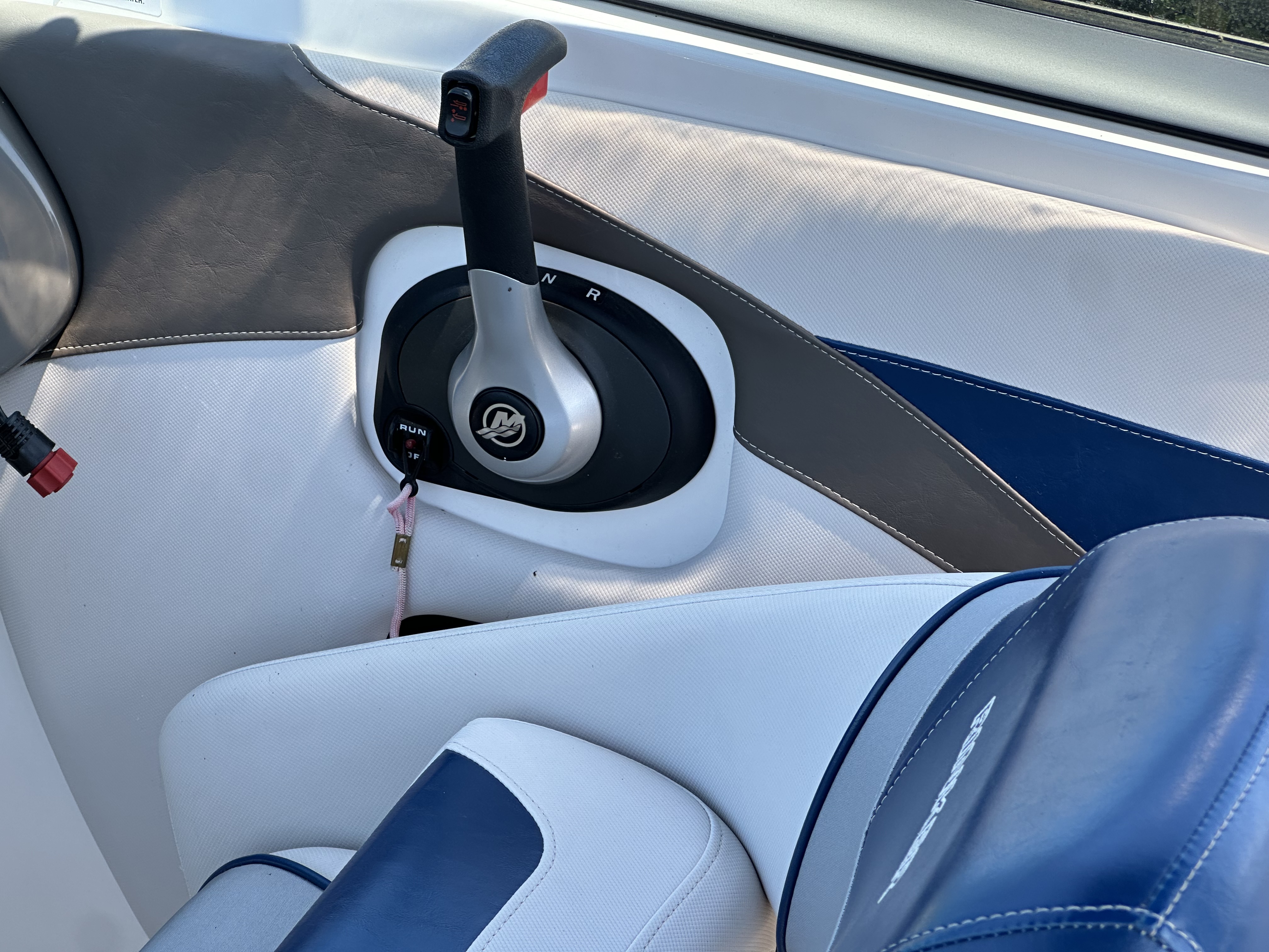 2013 Rinker 196 Captiva - Photo 12