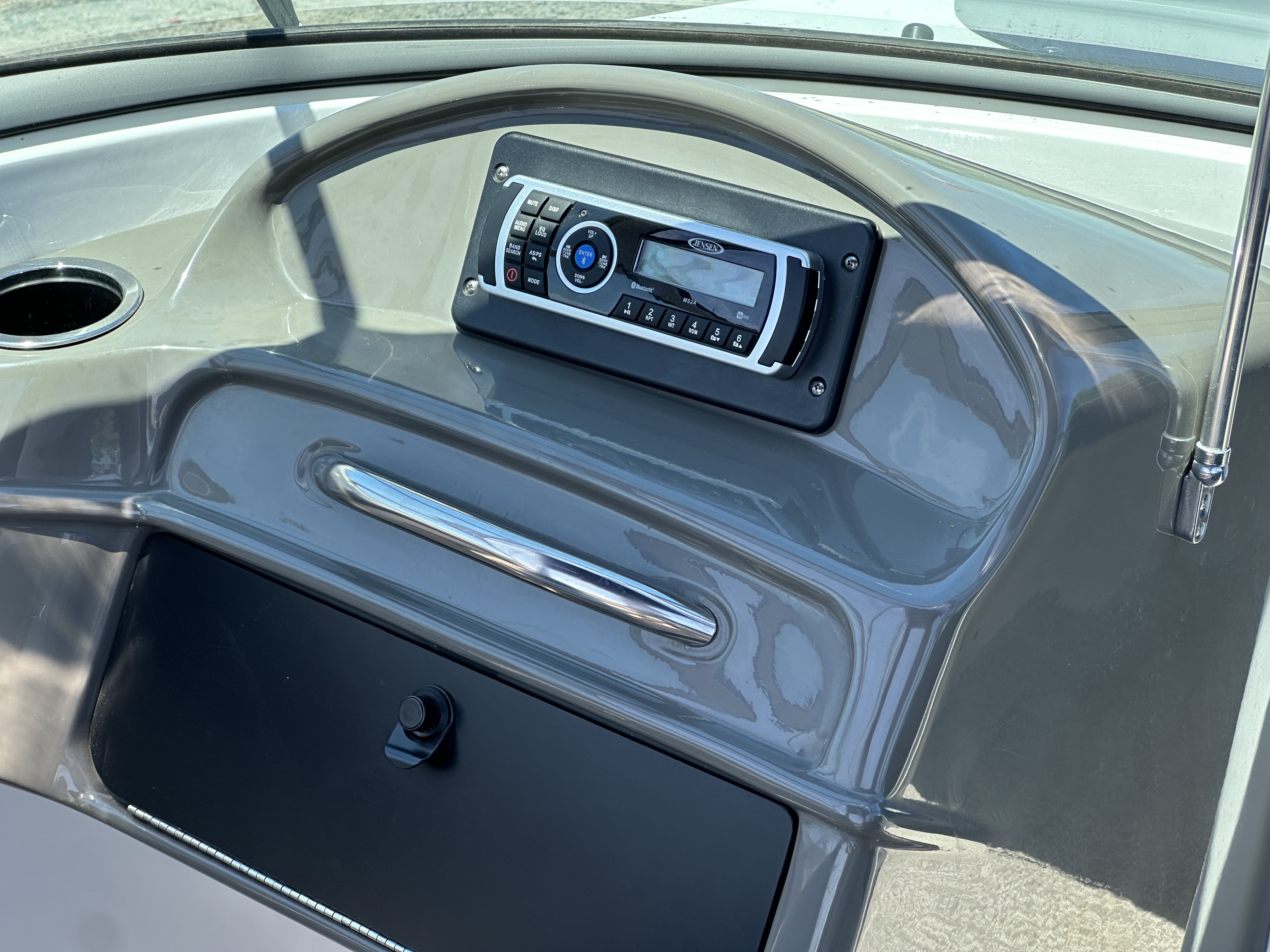 2013 Rinker 196 Captiva - Photo 14