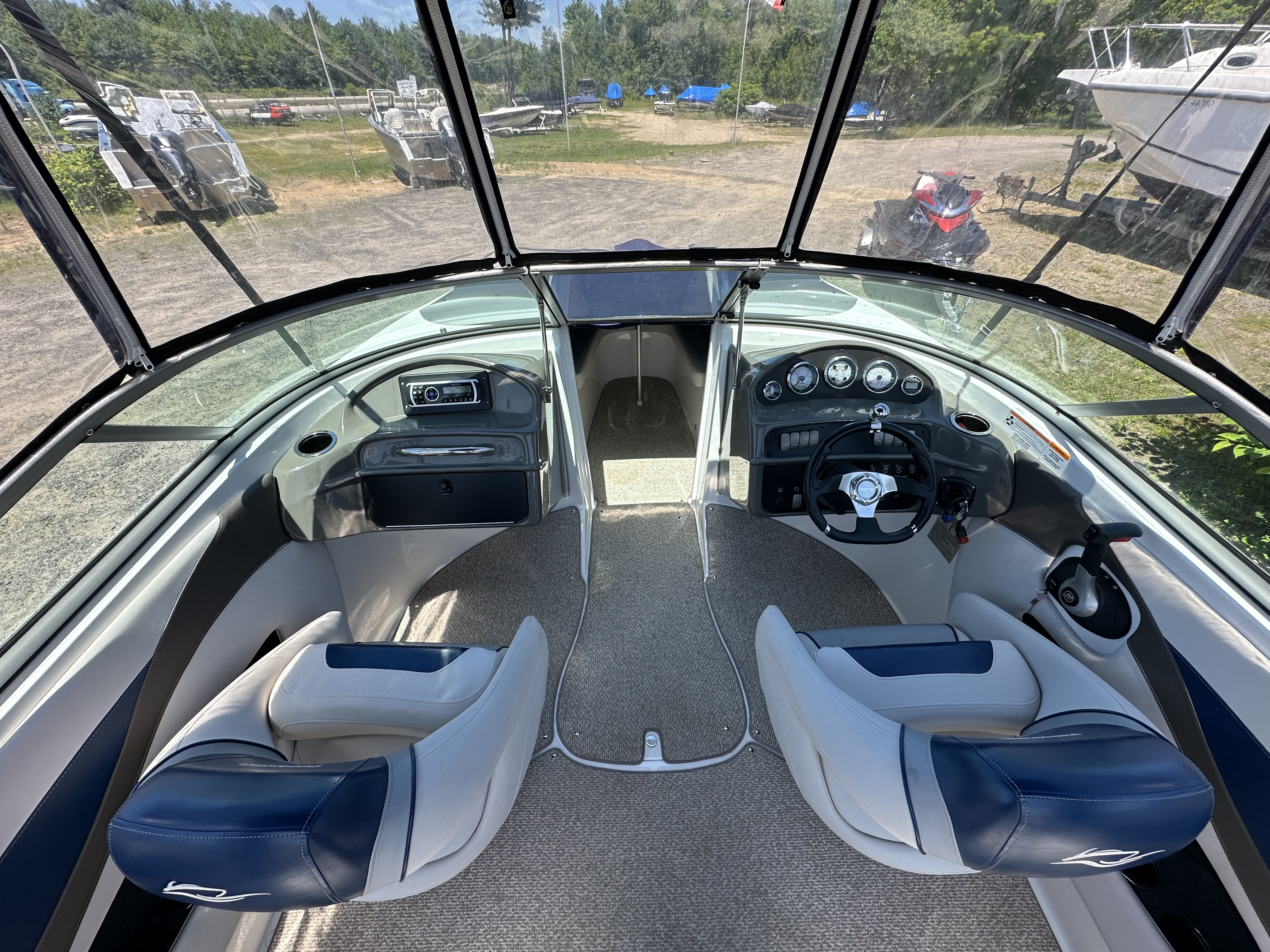 2013 Rinker 196 Captiva - Photo 8