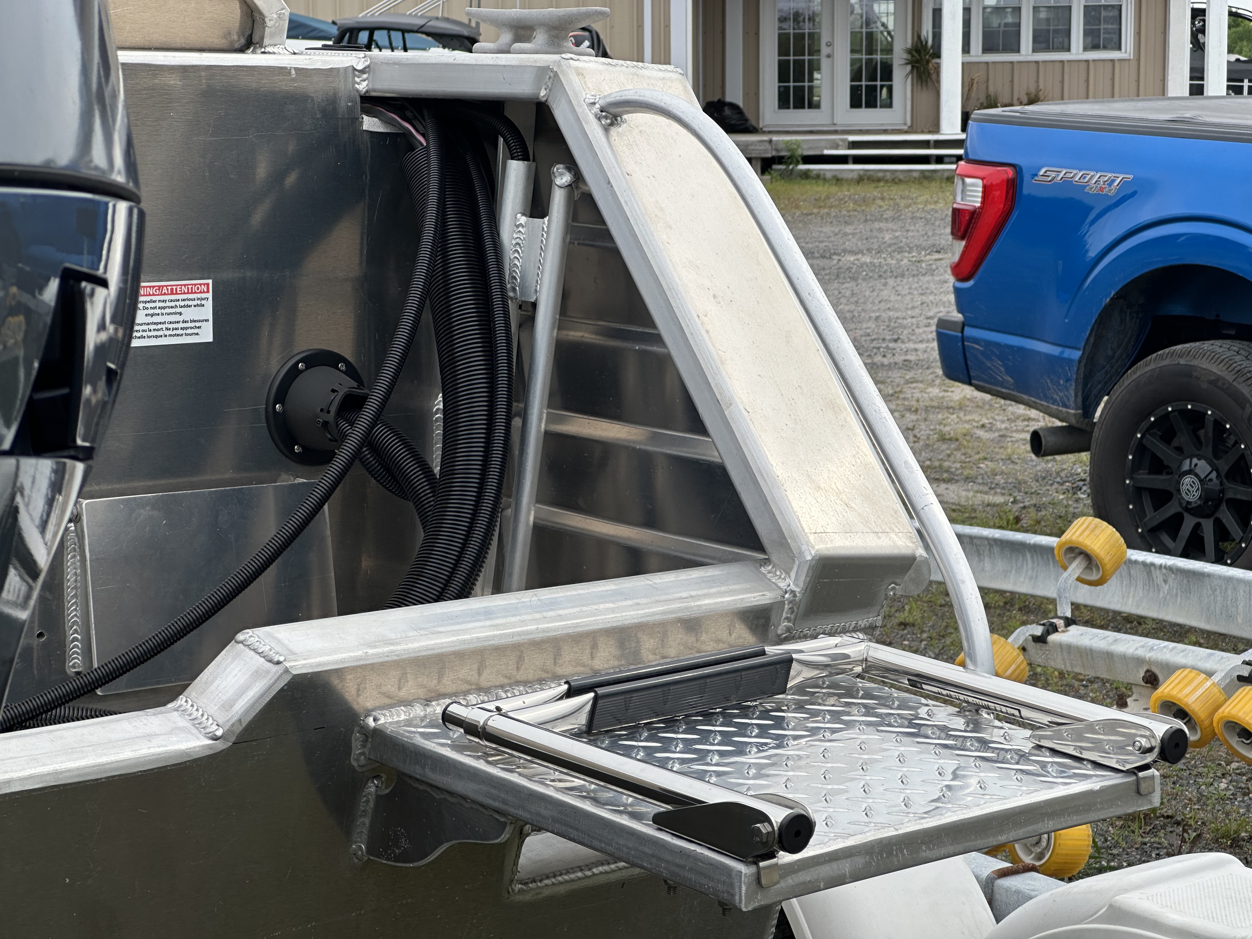 2023 Henley Manitou 20 - Photo 12