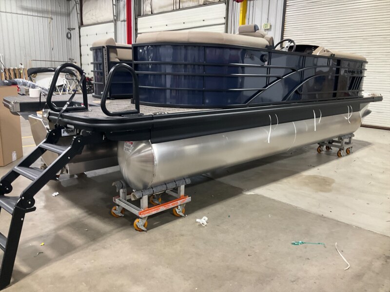 2025 Bennington 21LSRC - Photo 8