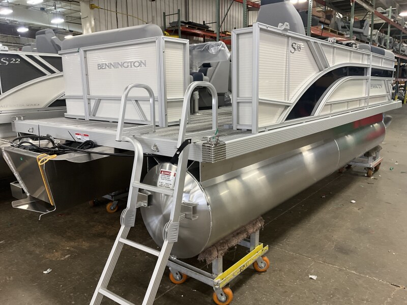 2025 Bennington 188 SL - Photo 6