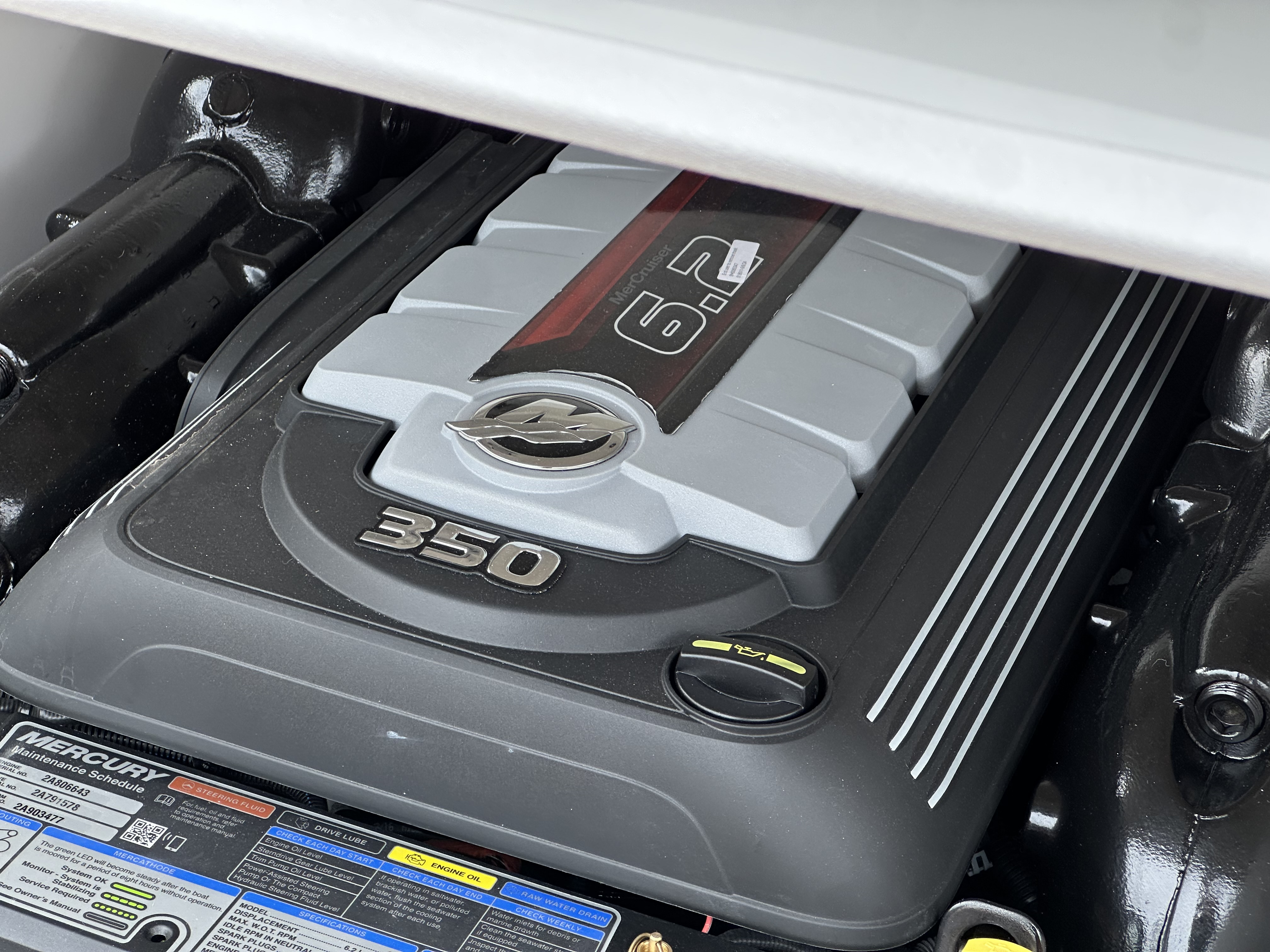 2025 Crownline 240 SS - Photo 11
