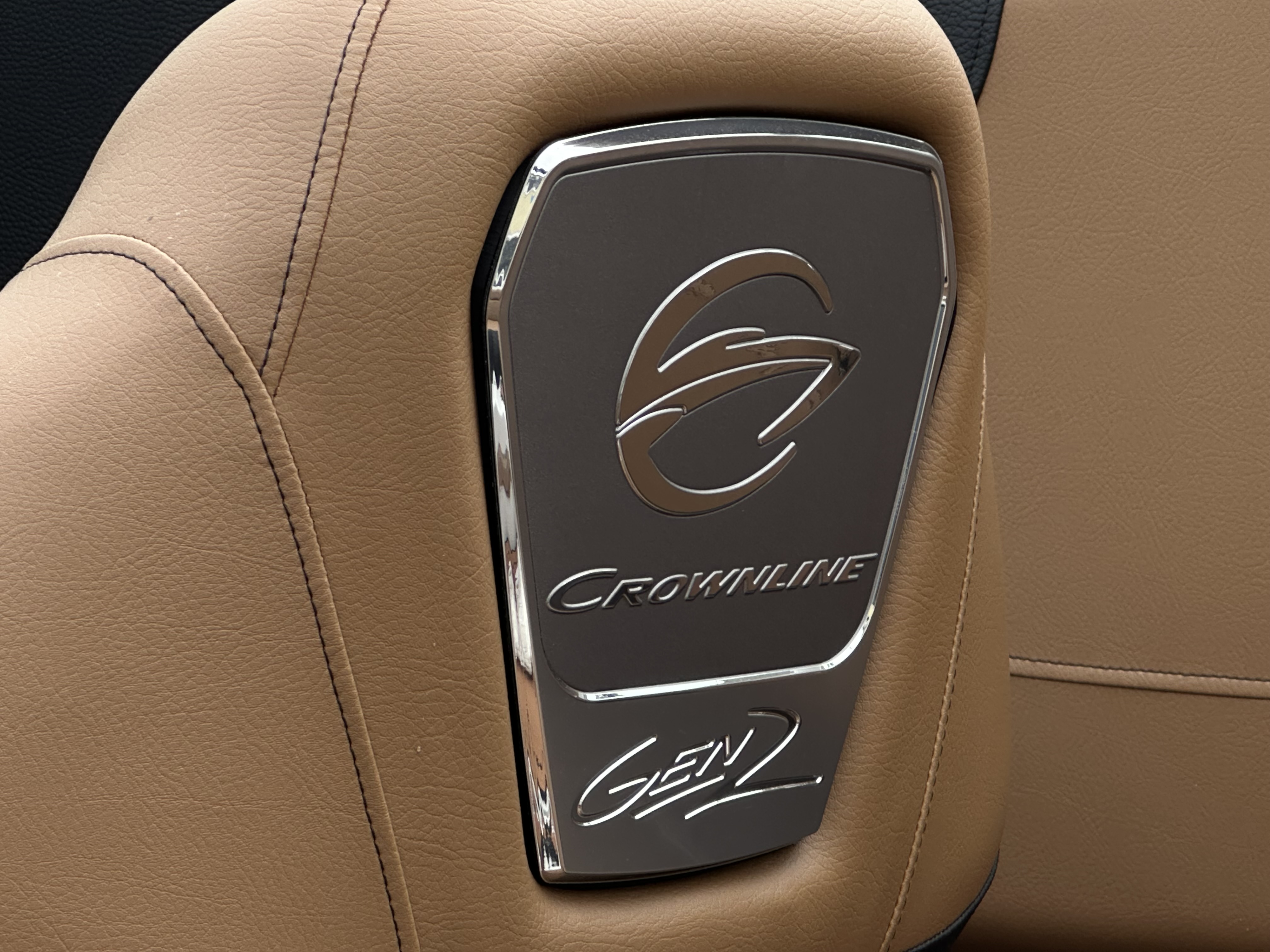 2025 Crownline 240 SS - Photo 15