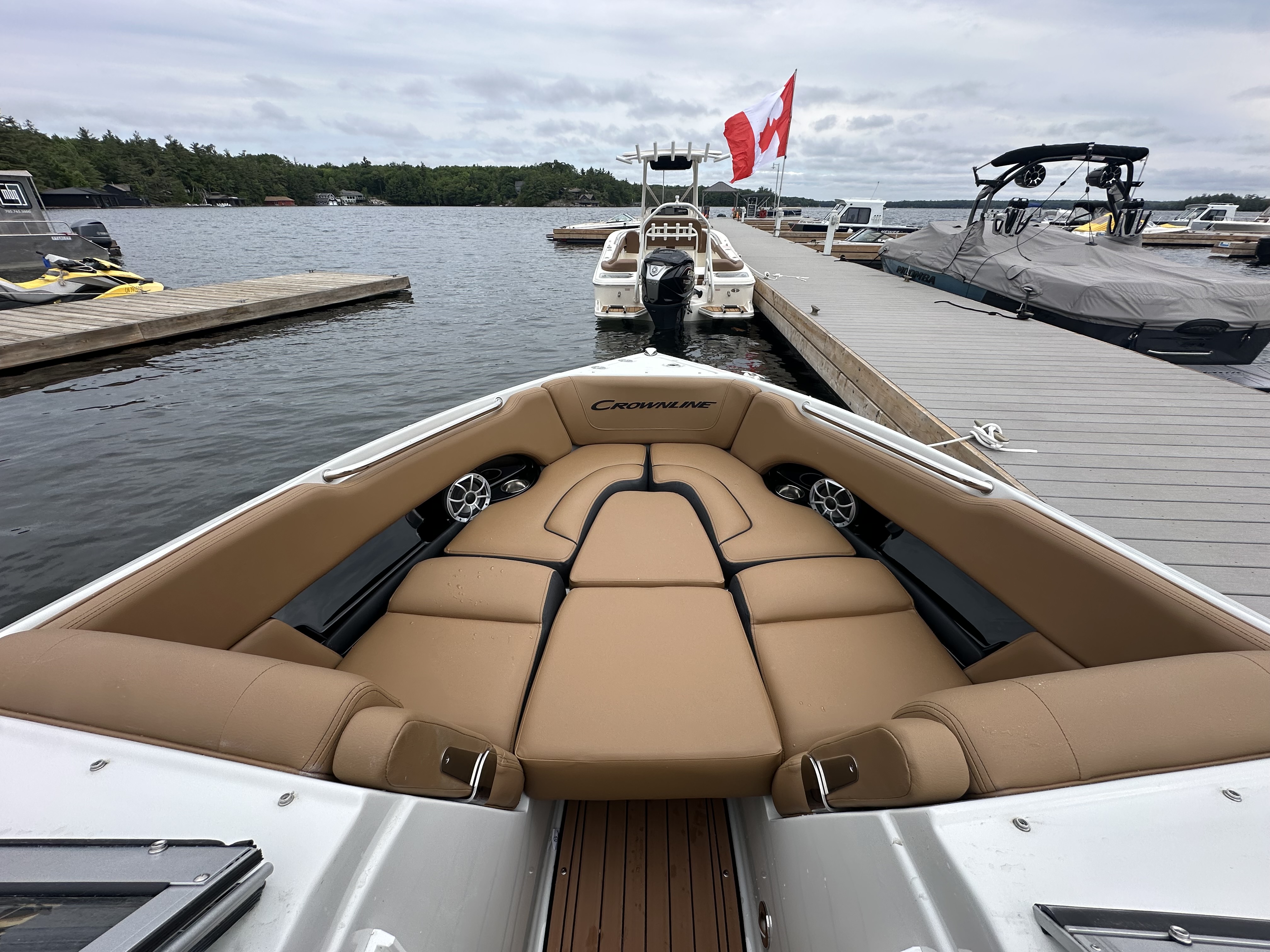 2025 Crownline 240 SS - Photo 17