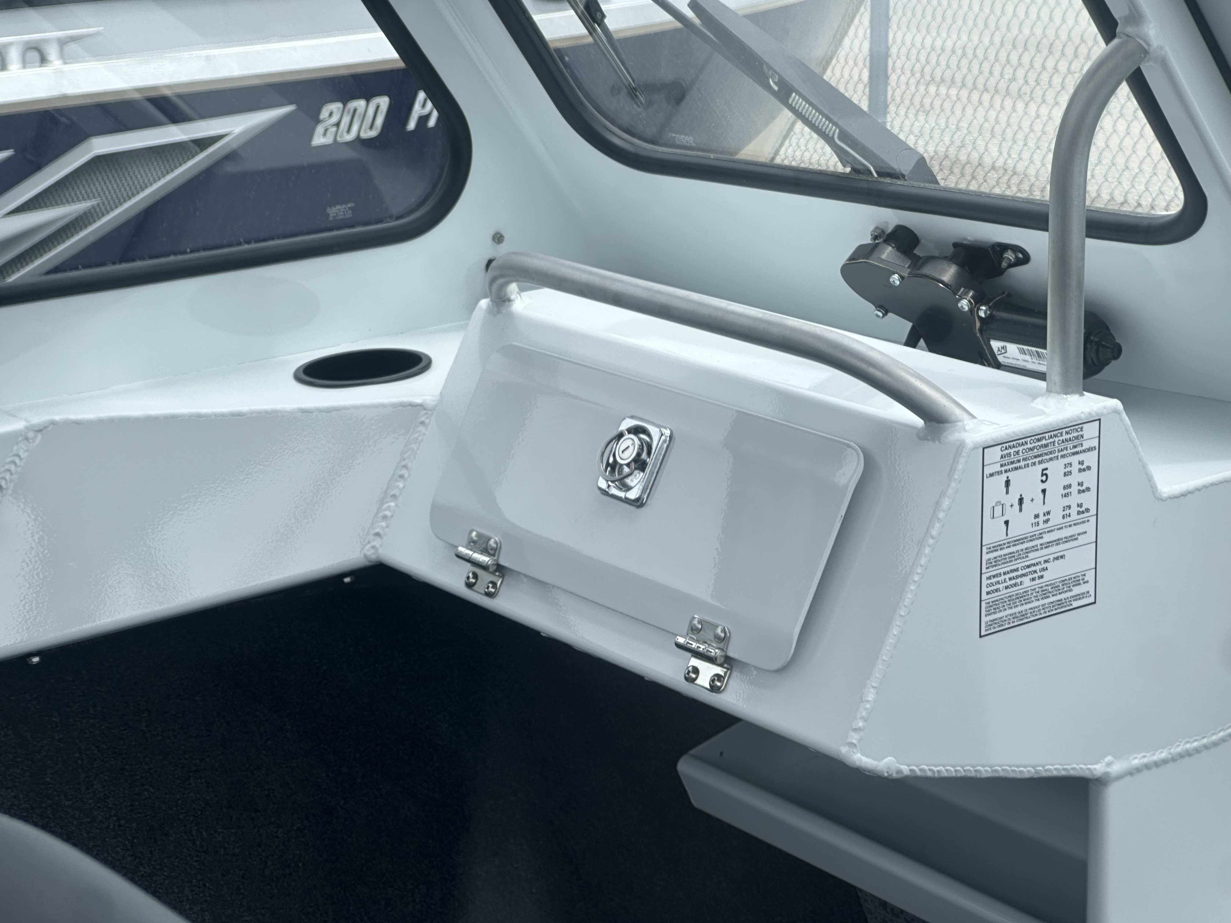 2025 Hewes Craft 180 Sportsman - Photo 9