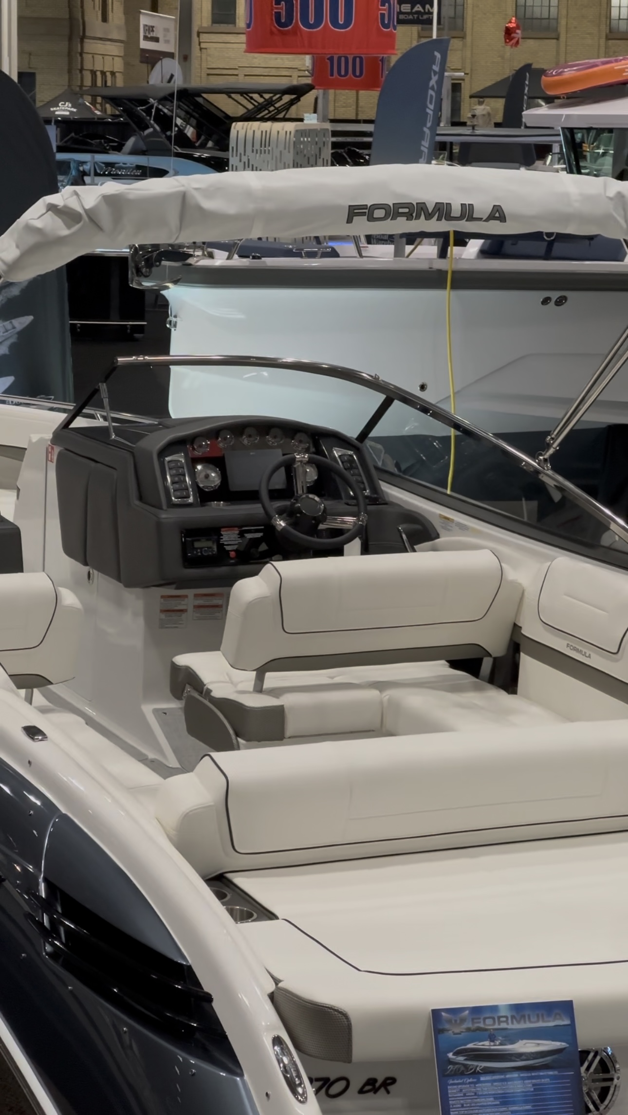 2025 Formula Bowrider 270 BR - Photo 12
