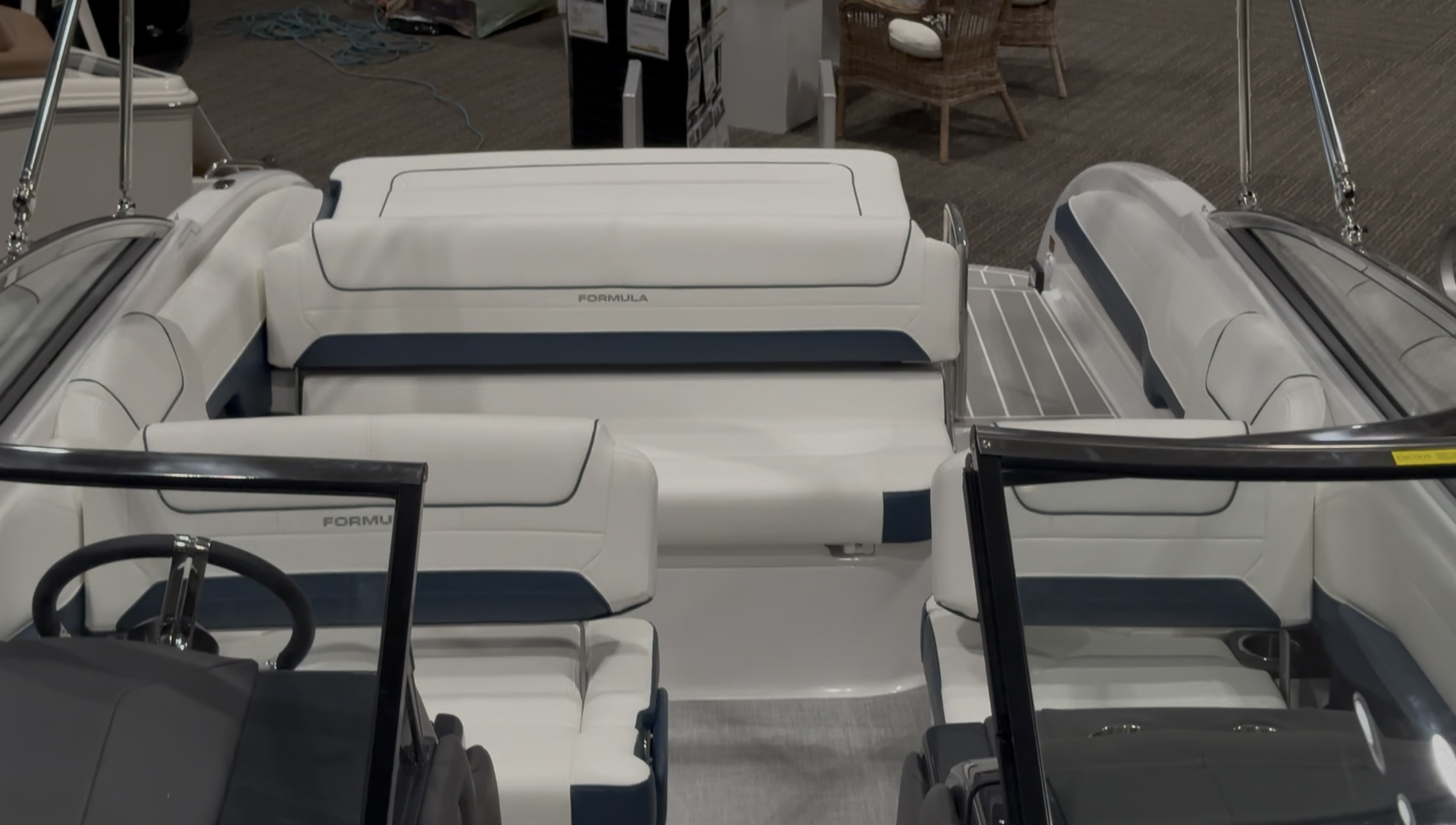 2025 Formula Bowrider 240 BR - Photo 10