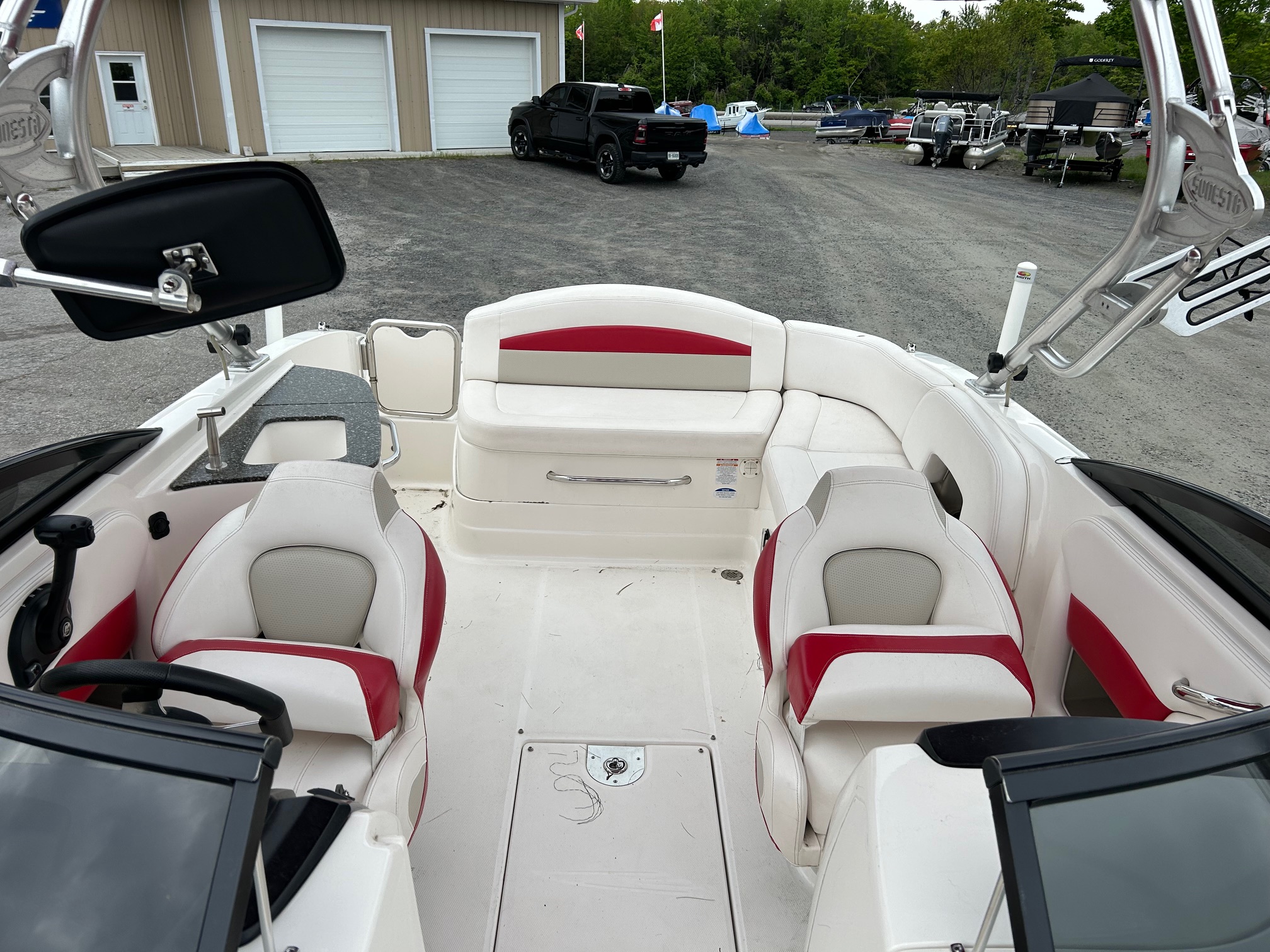 2009 Chaparral 244 SUNSETTA - Photo 12