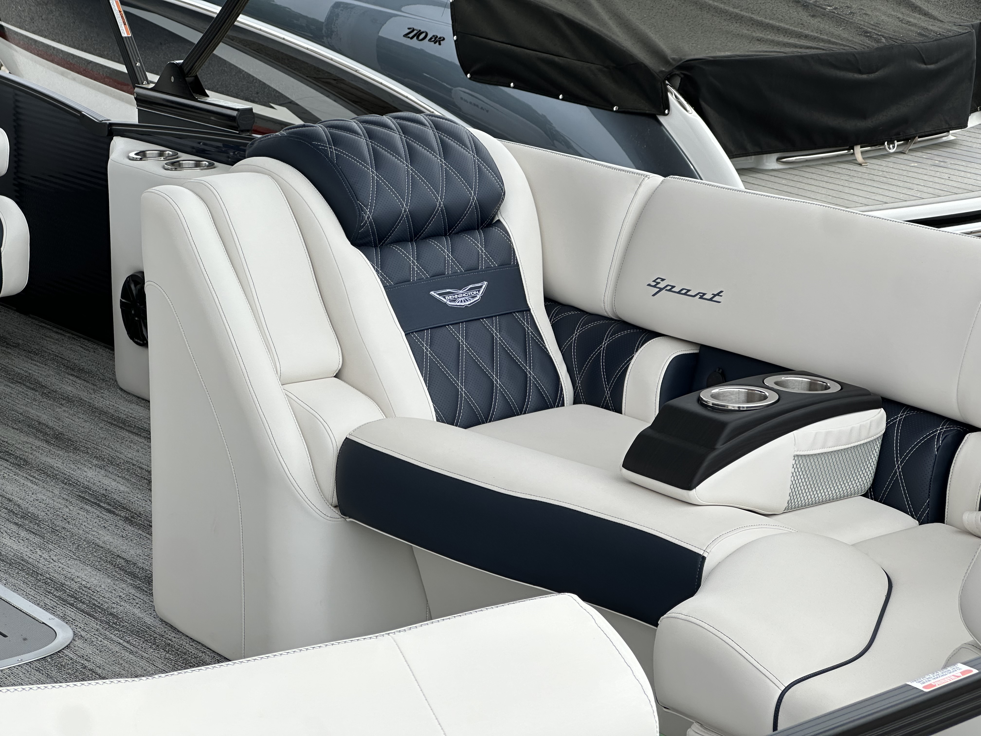 2025 Bennington R Series 23 RCW - Photo 7