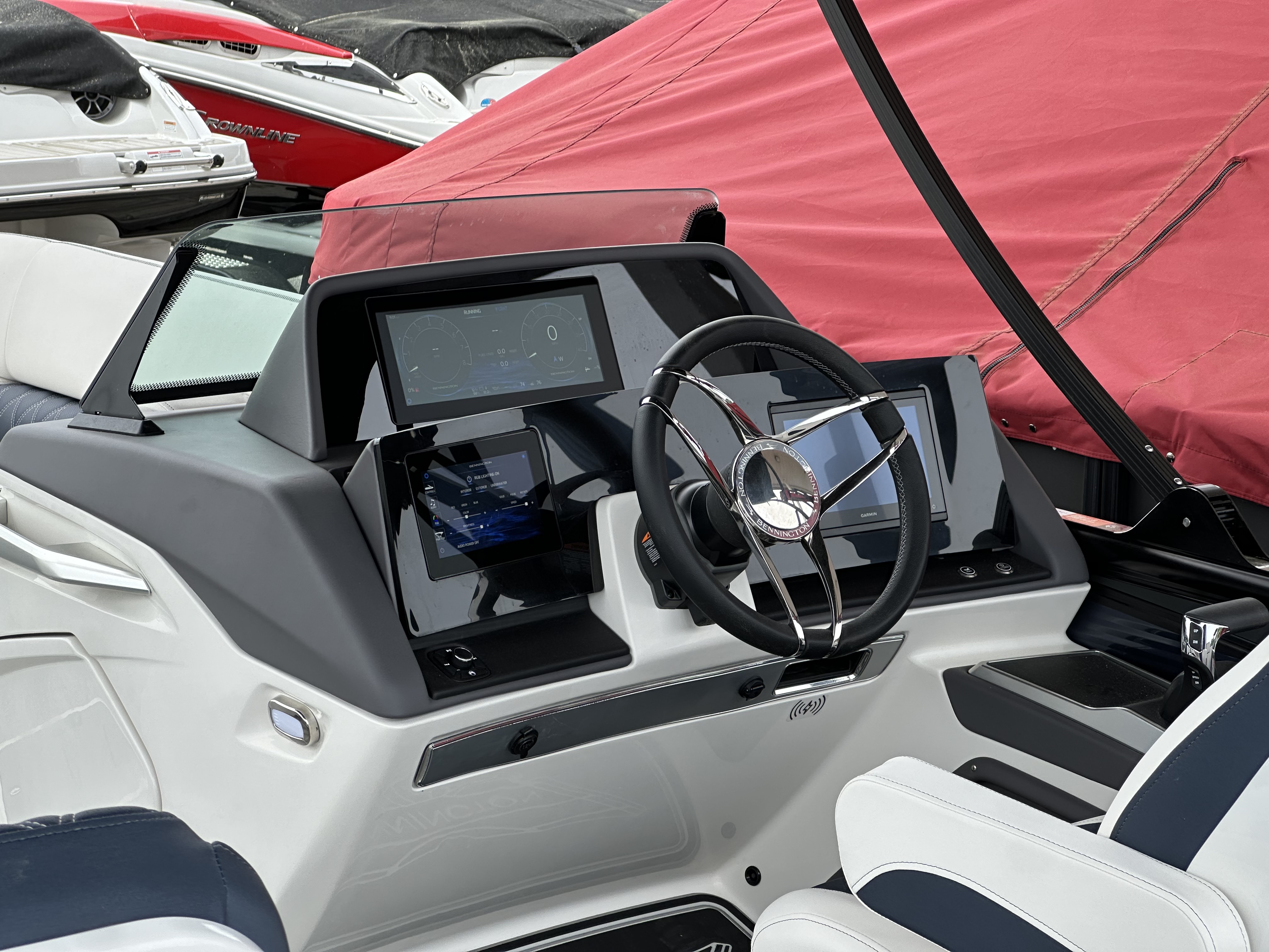 2025 Bennington R Series 23 RCW - Photo 11