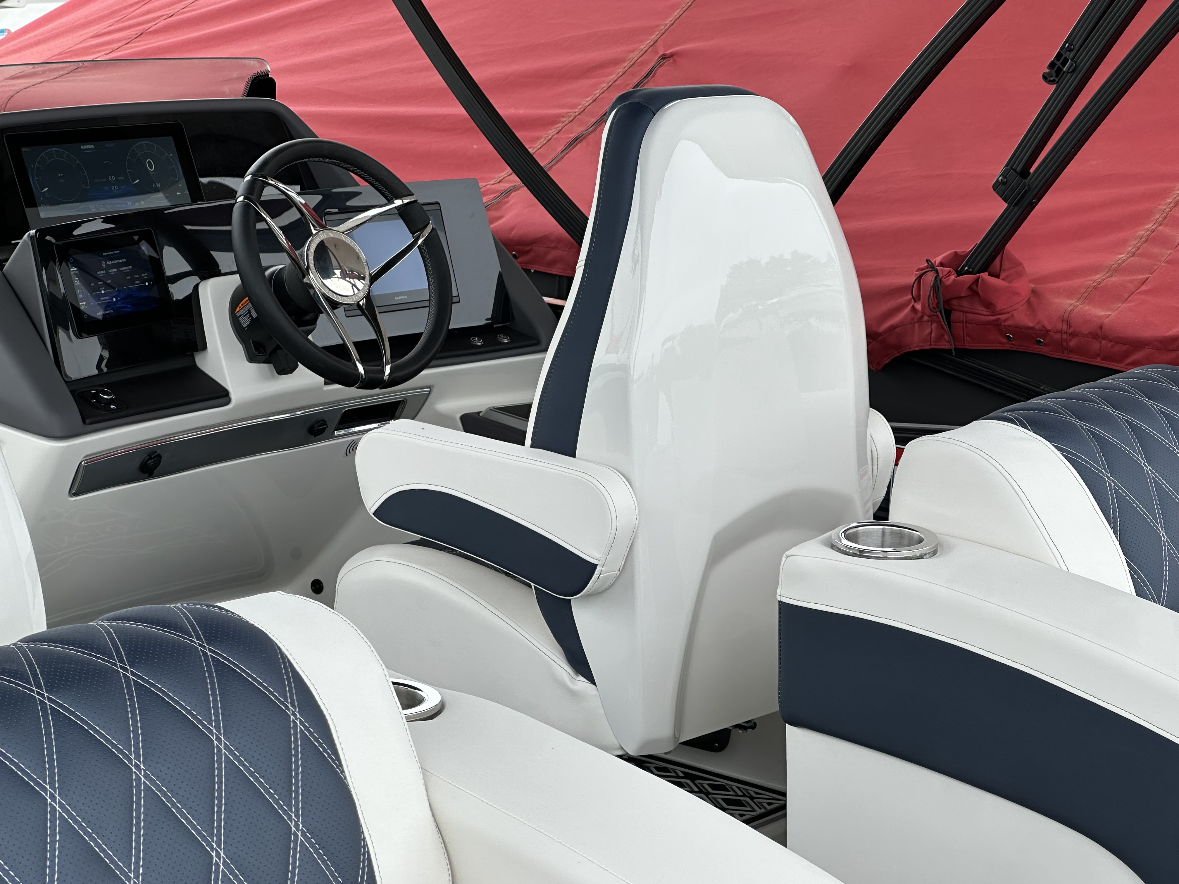 2025 Bennington R Series 23 RCW - Photo 12