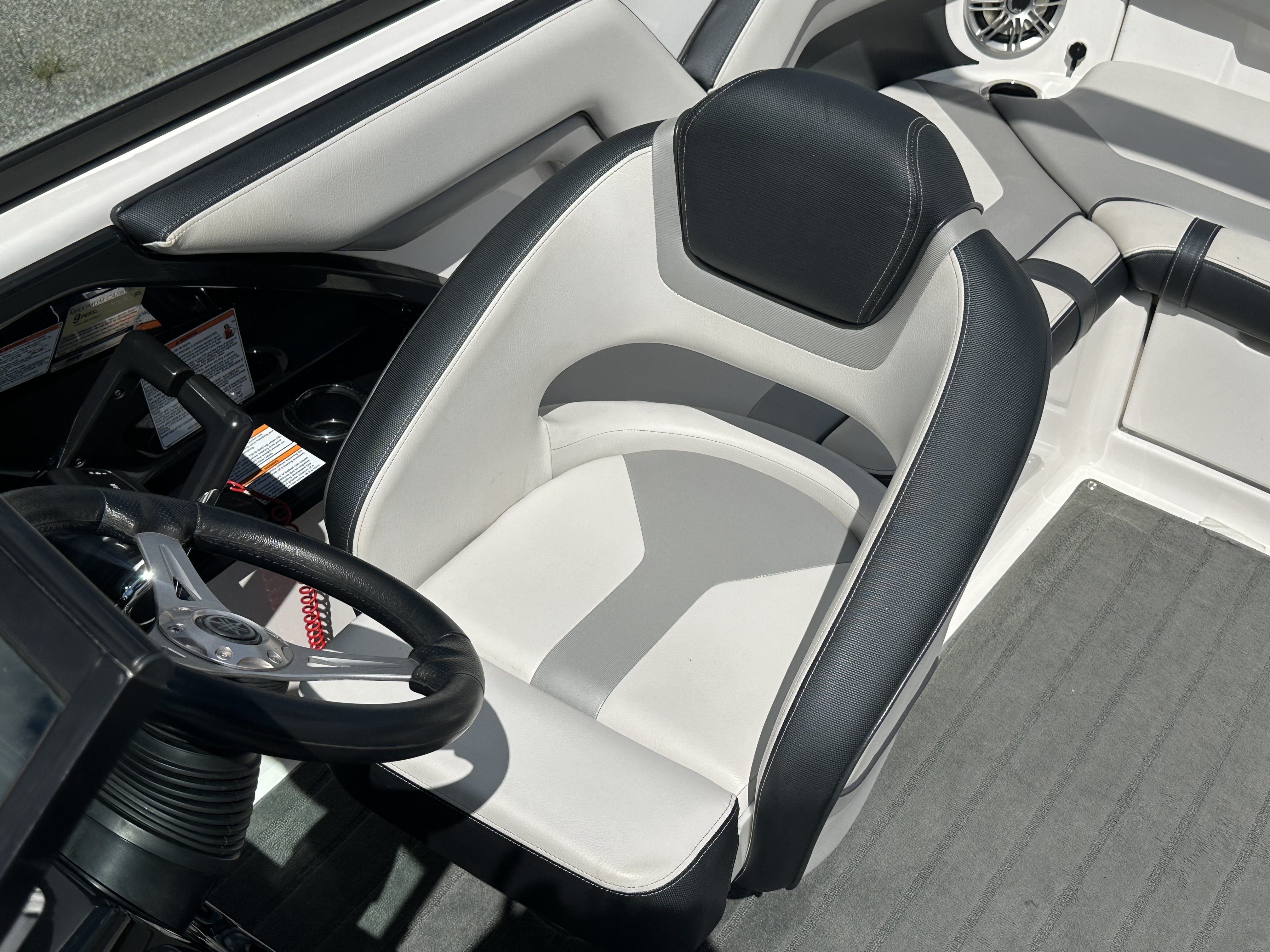 2016 Yamaha 212X - Photo 18