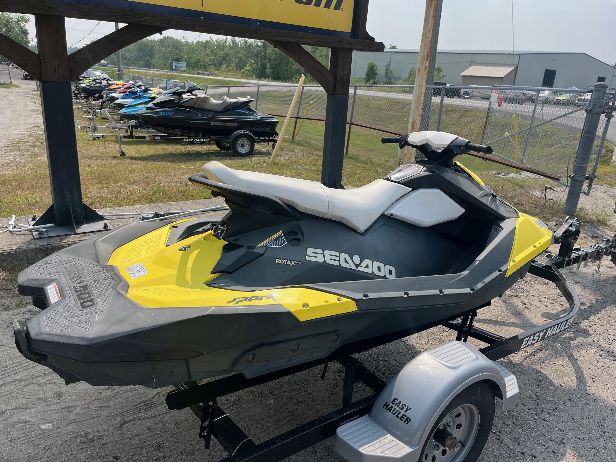 2015 Sea-Doo Spark™ 3up 900 H.O. ACE™ - Convenience Package - Photo 5