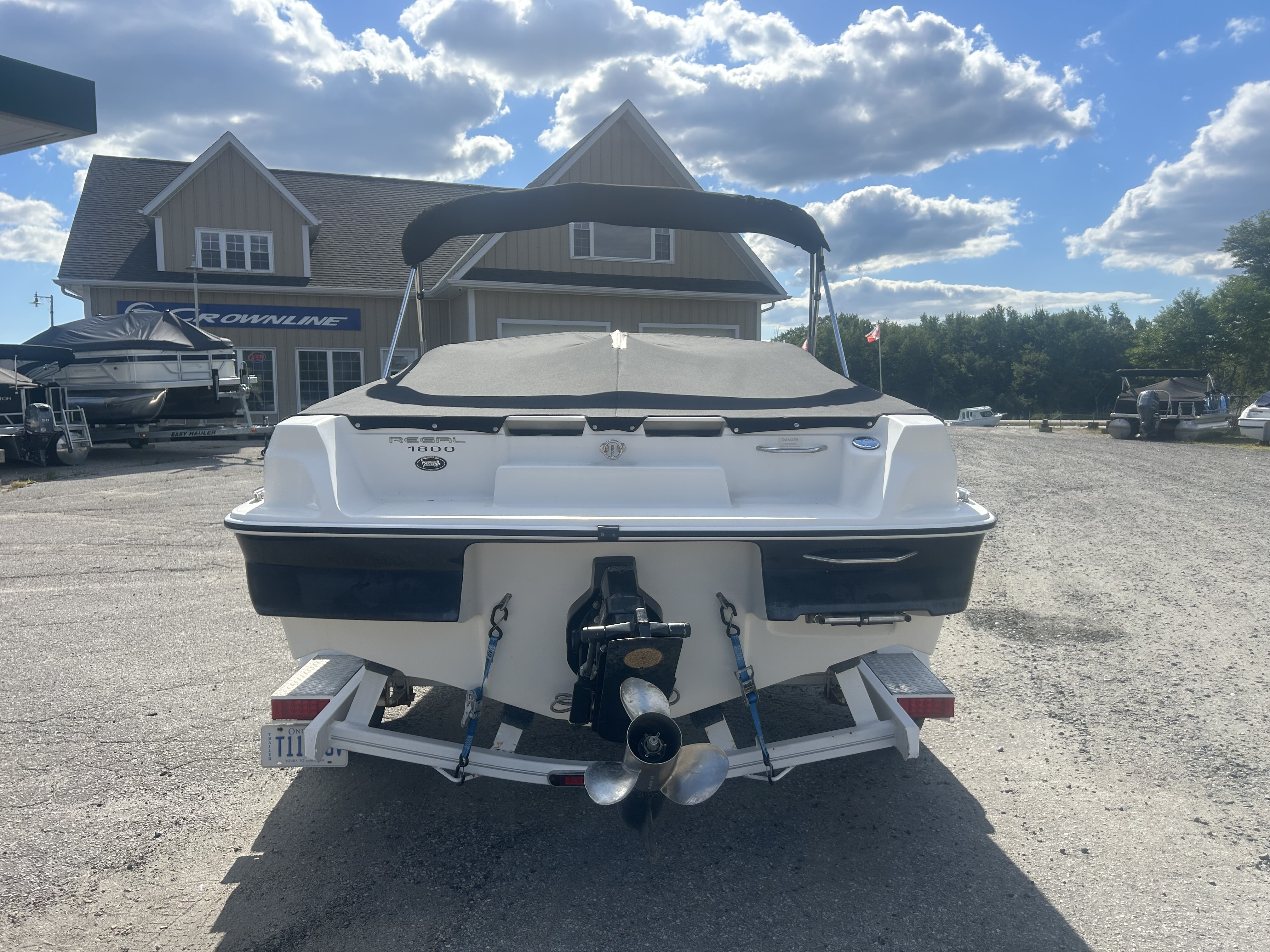 2005 Regal Sport Boat 1800 Bowrider - Photo 8