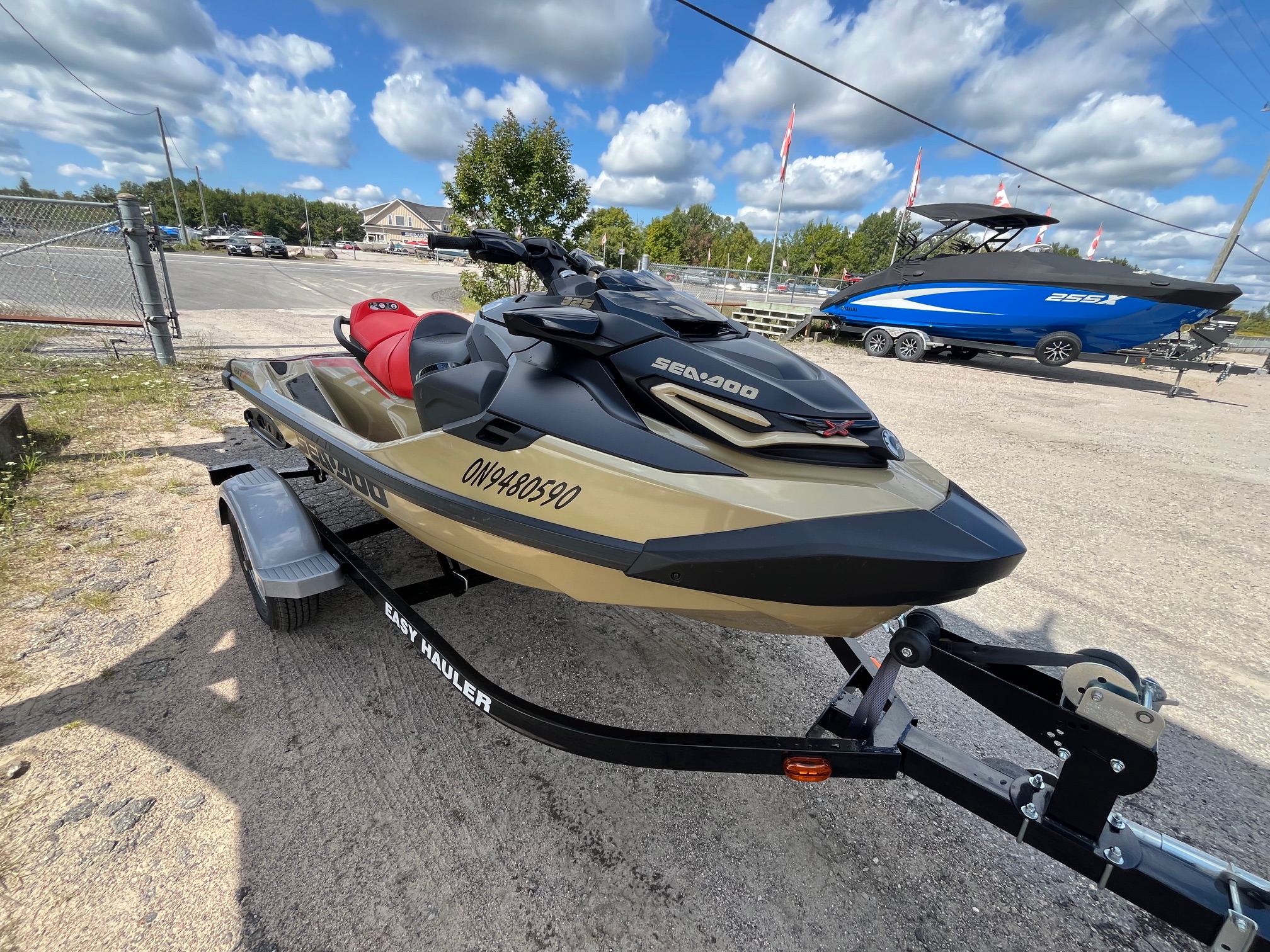2025 Sea-Doo RXT-X 325 - Photo 5
