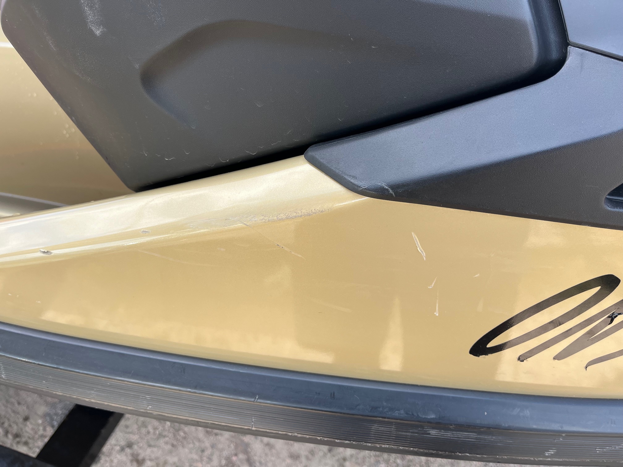 2025 Sea-Doo RXT-X 325 - Photo 6