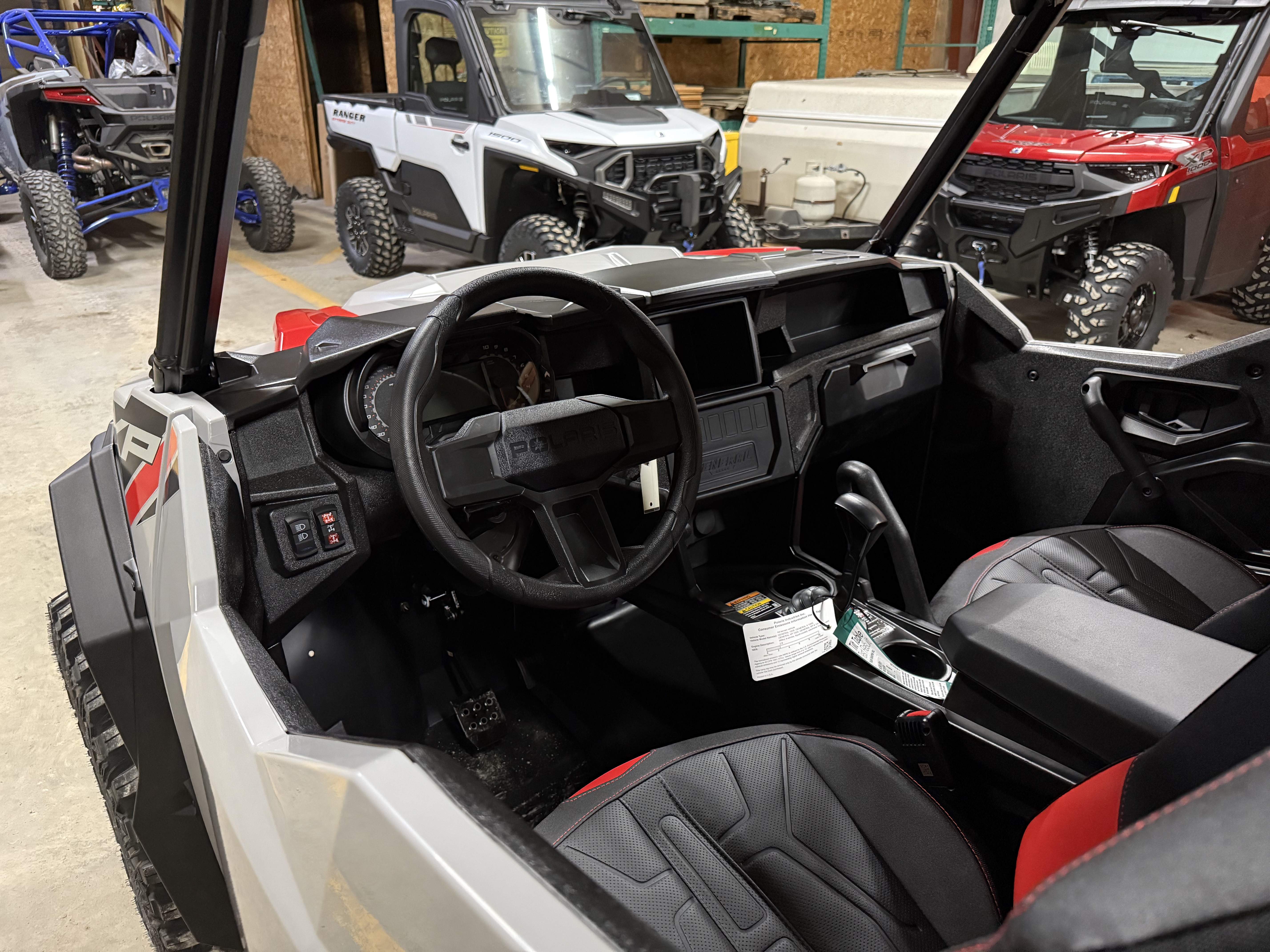 2025 Polaris GENERAL 4 1000 SPORT - GHOST GRAY - Photo 8