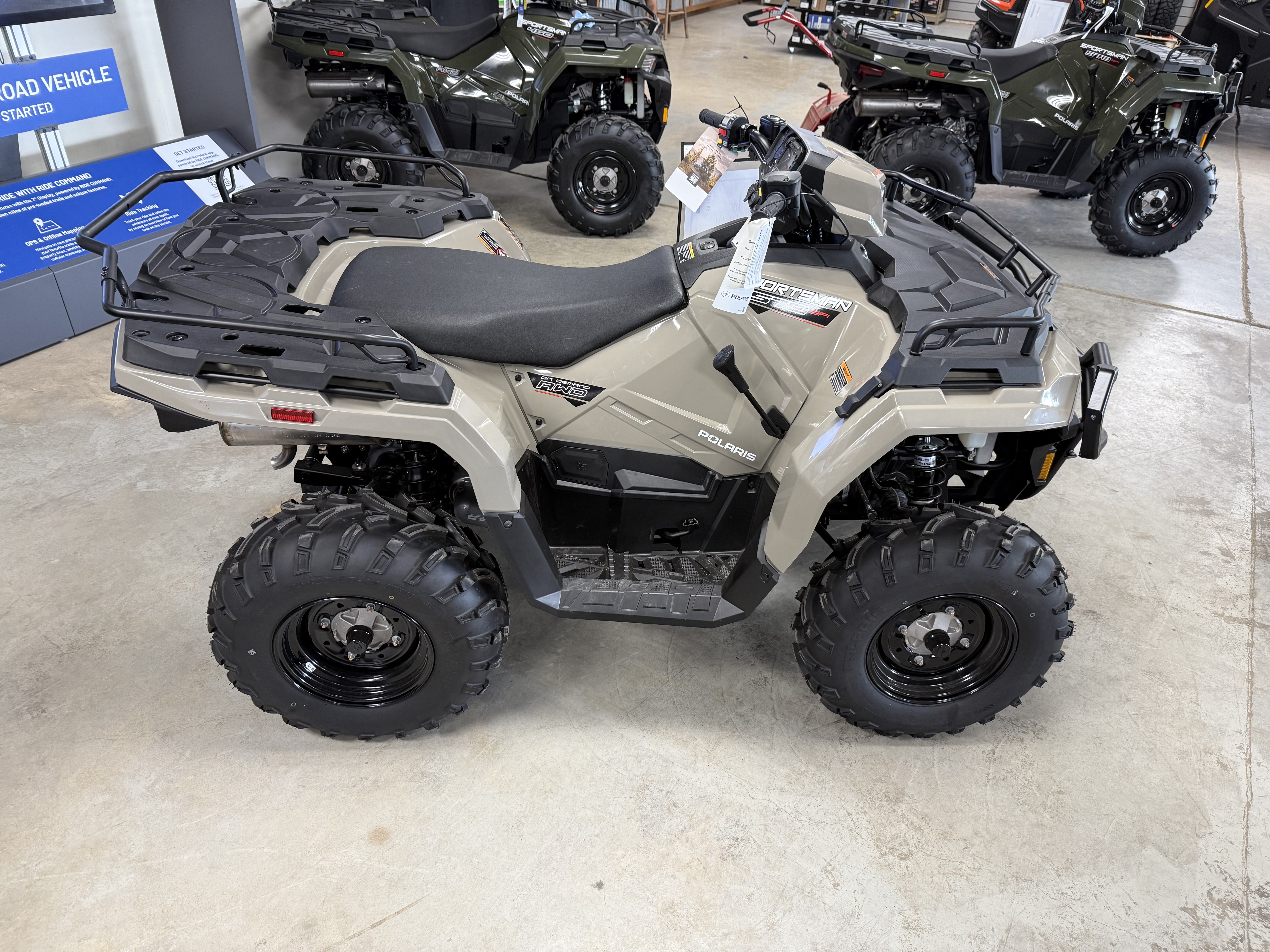 2025 Polaris SPORTSMAN 570 EPS - SAND - Photo 3