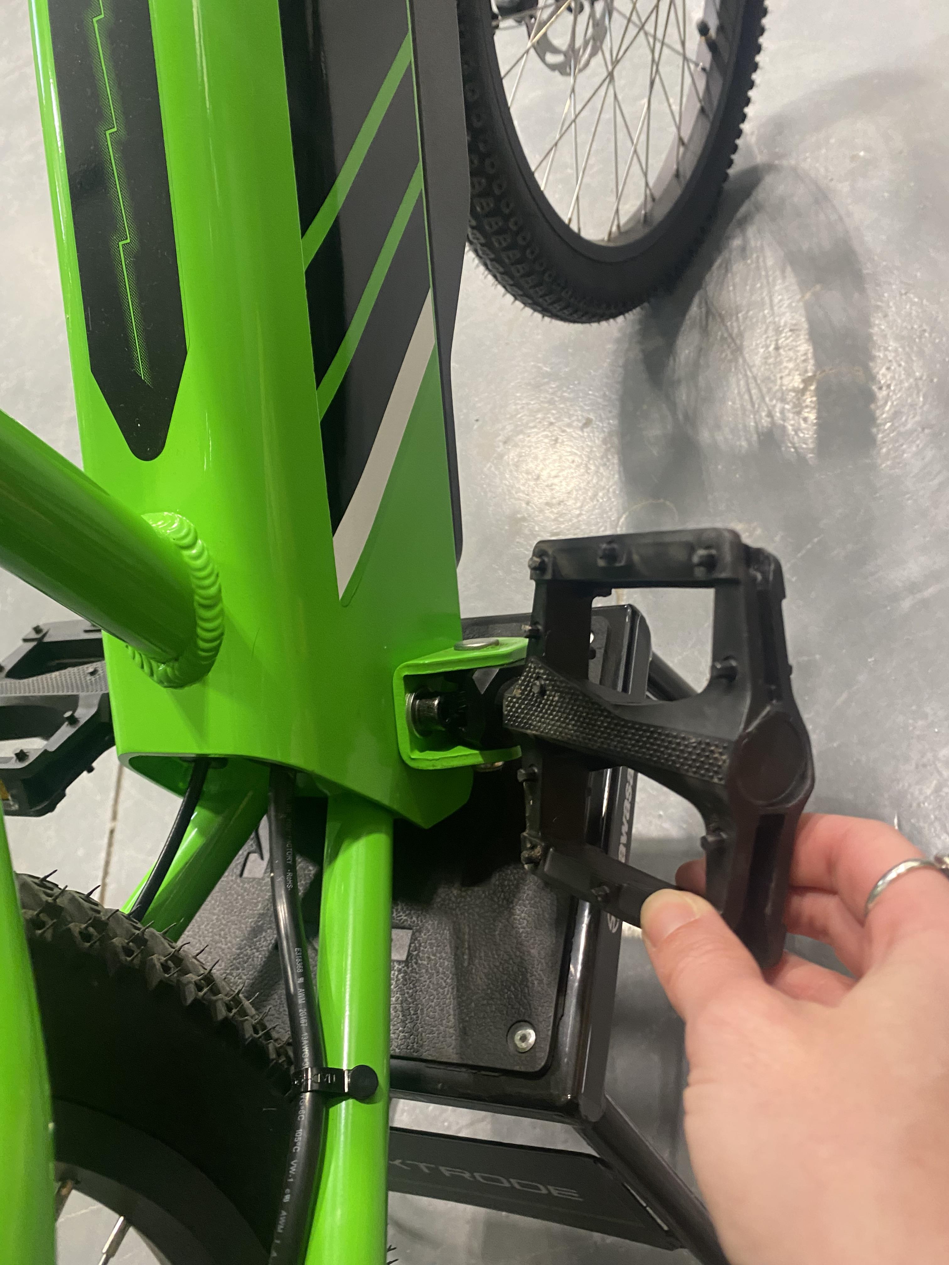 2025 Kawasaki ELEKTRODE 20 FS - Photo 9