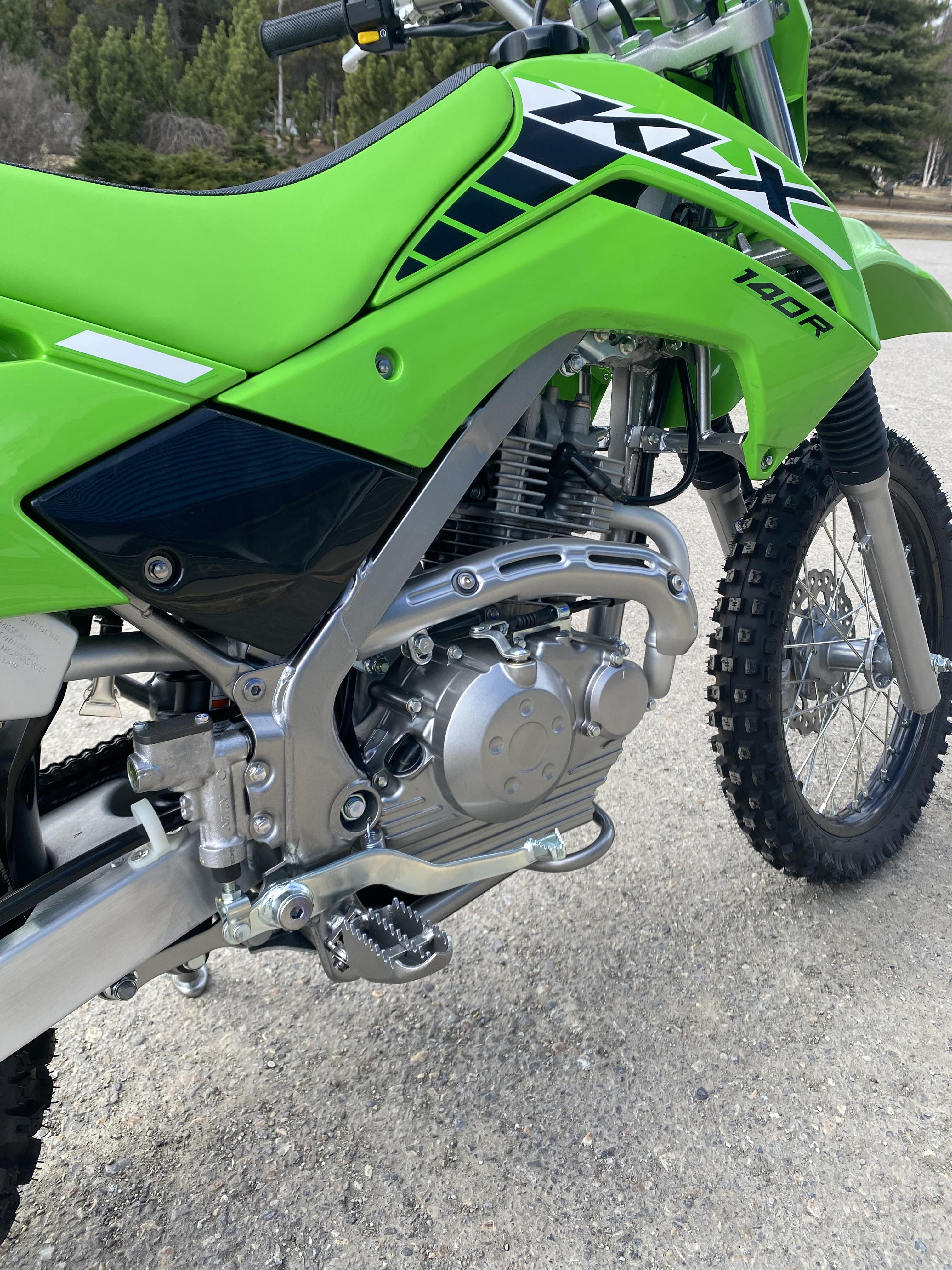 2025 Kawasaki KLX® 140R - Photo 6