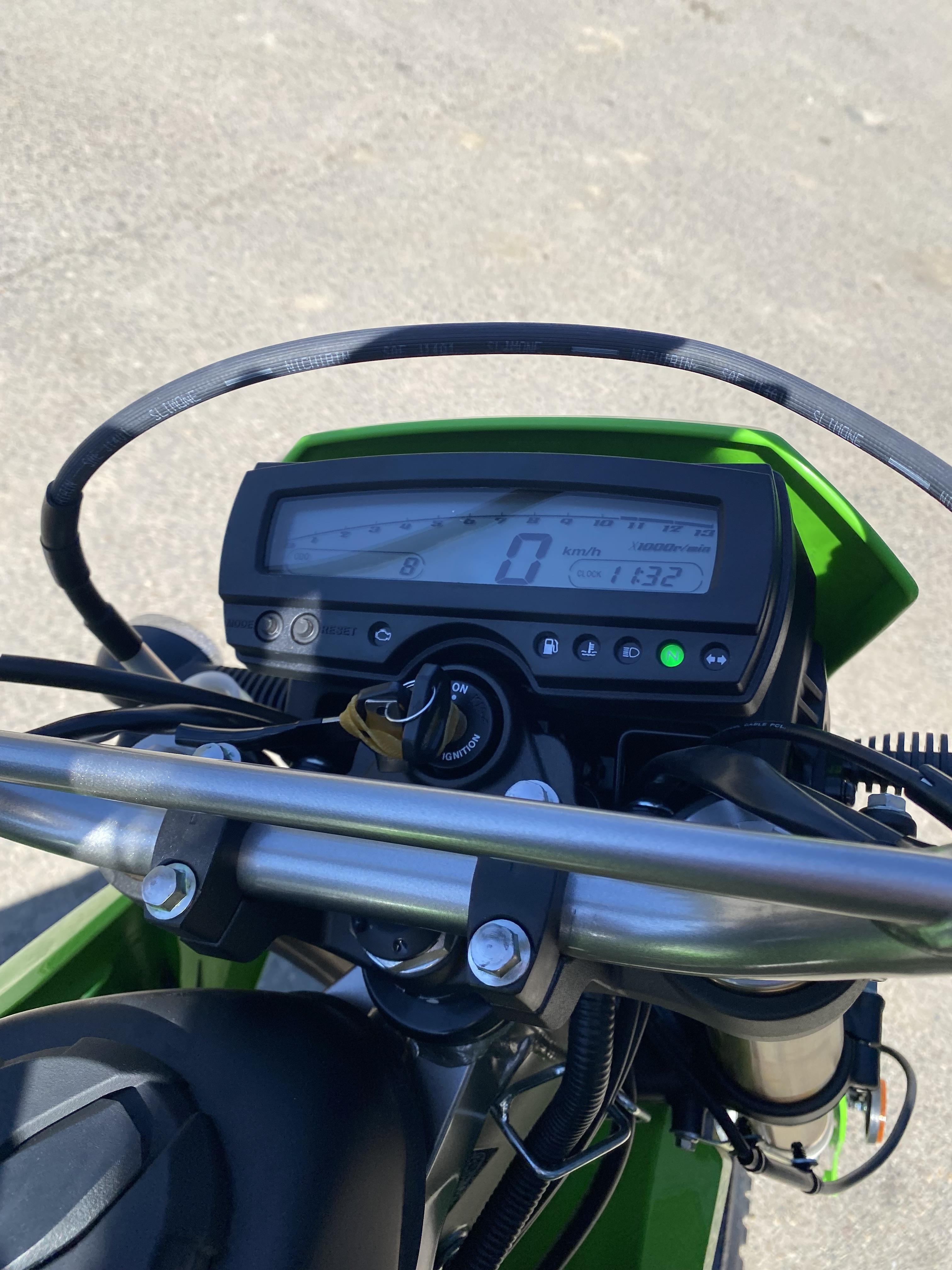 2025 Kawasaki KLX® 300 - Photo 7