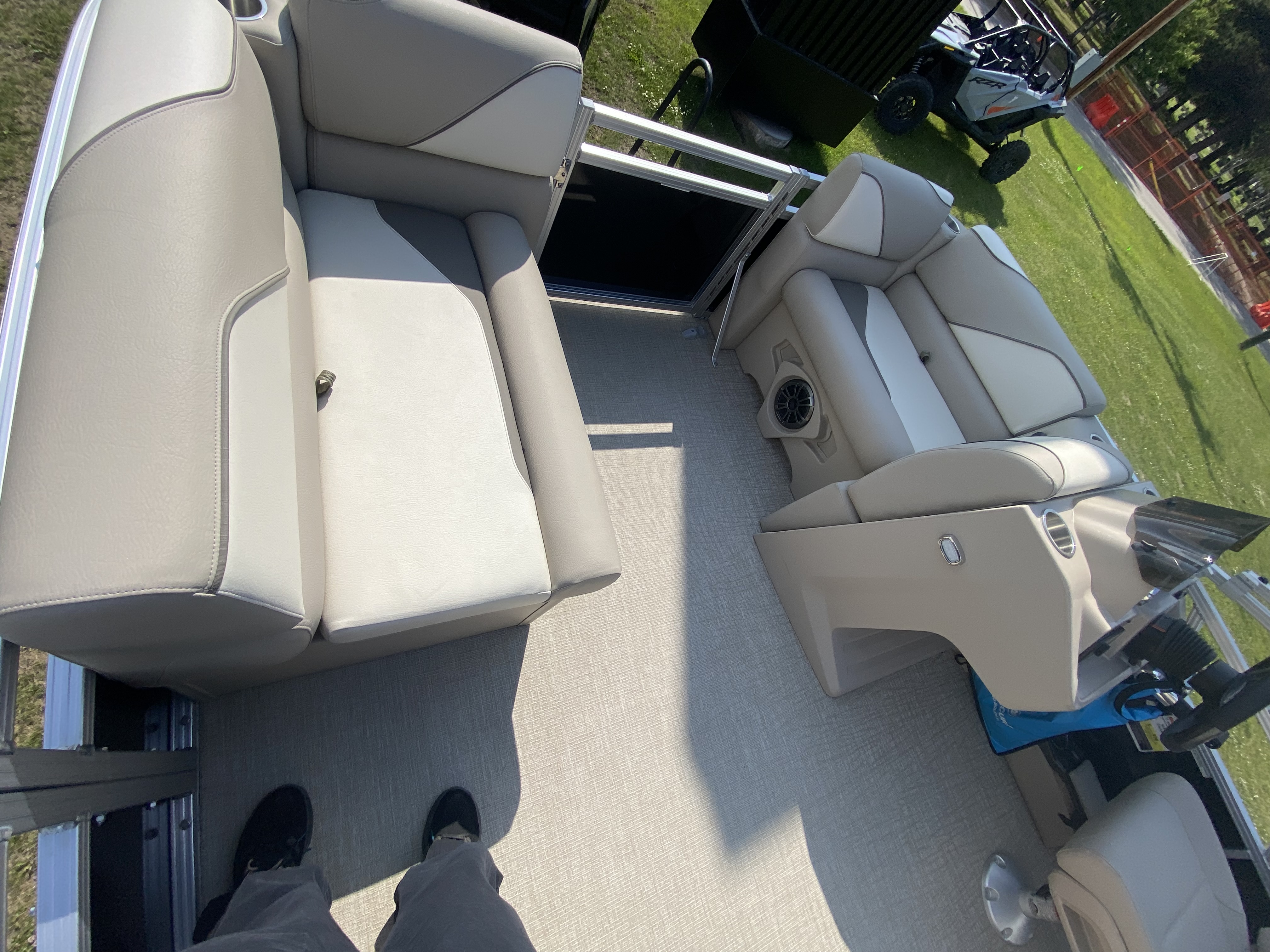 2024 Legend Boats Q-Series LE 15 Cruise - Photo 11