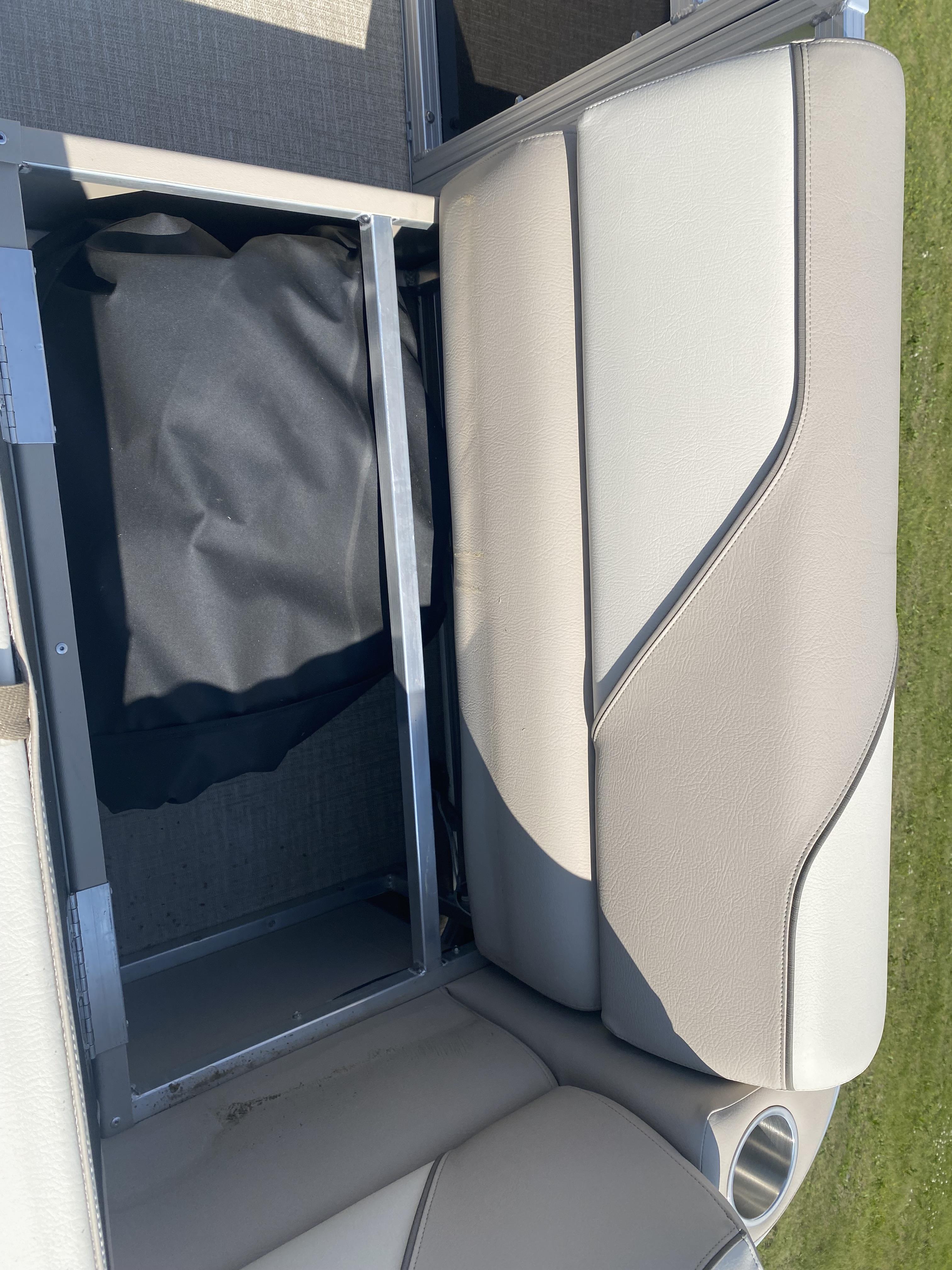 2024 Legend Boats Q-Series LE 15 Cruise - Photo 15