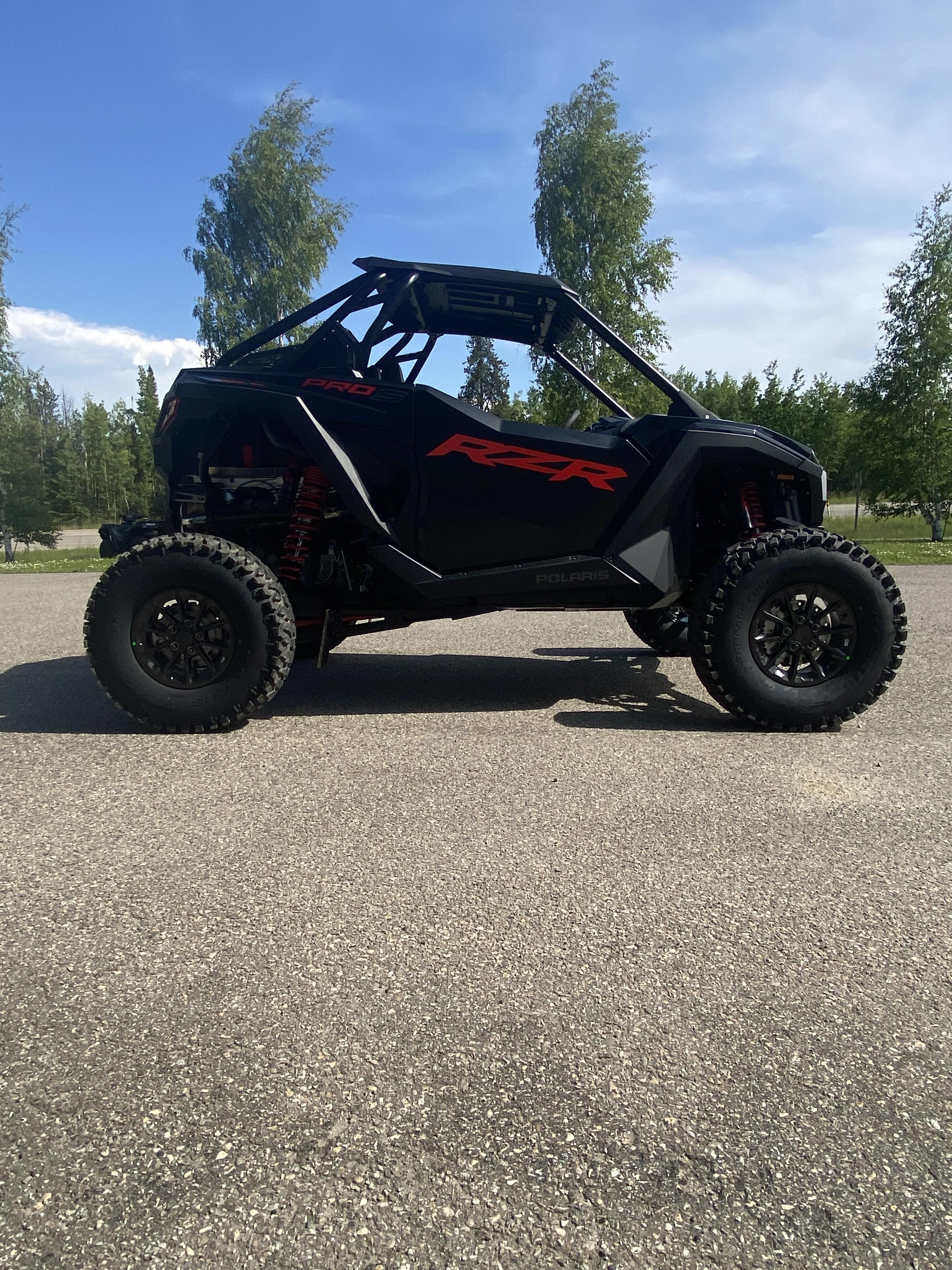 2025 Polaris RZR Pro S Ultimate - Photo 14