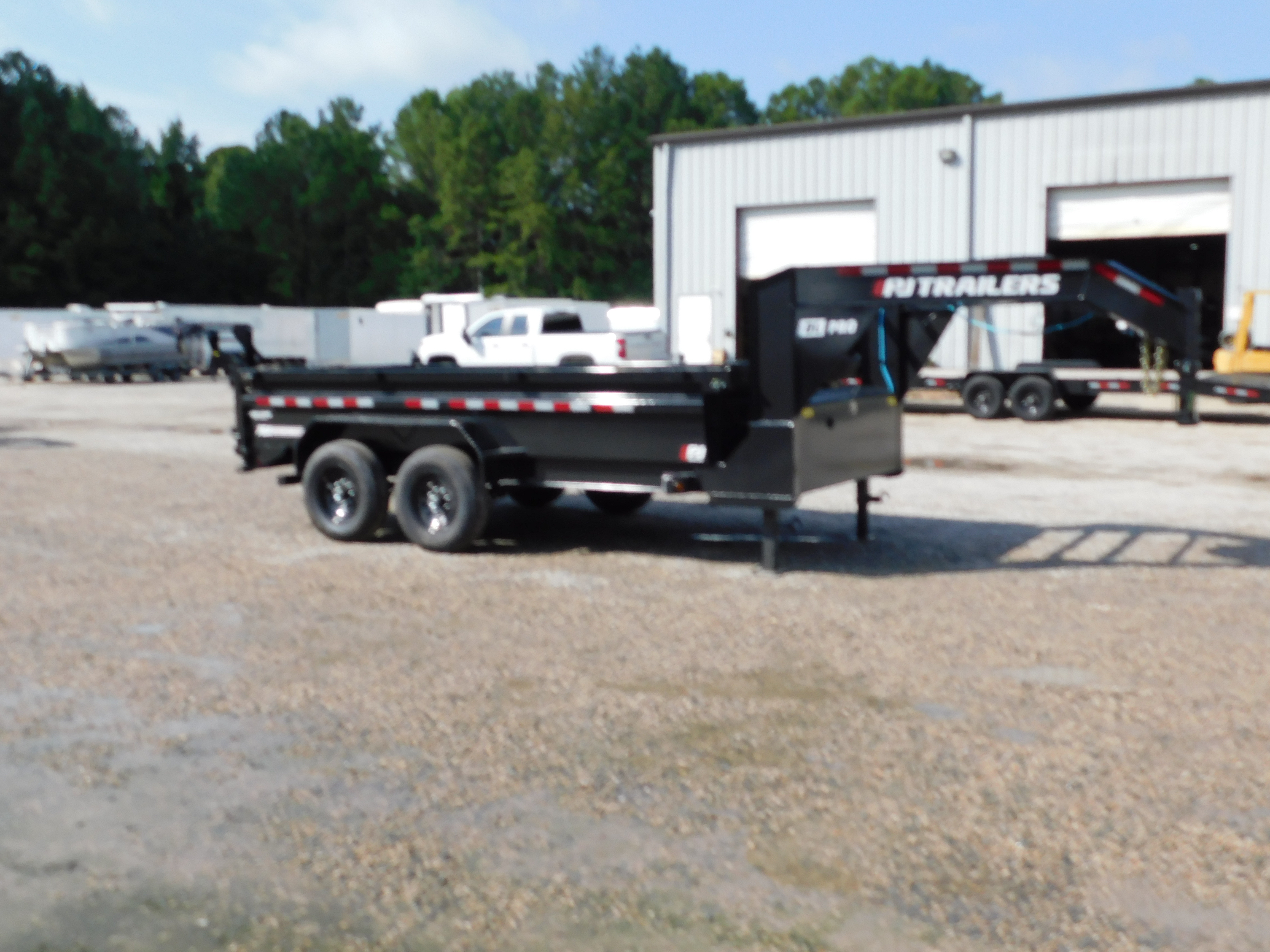 2026 PJ Trailers 14ft x 83in Gooseneck
