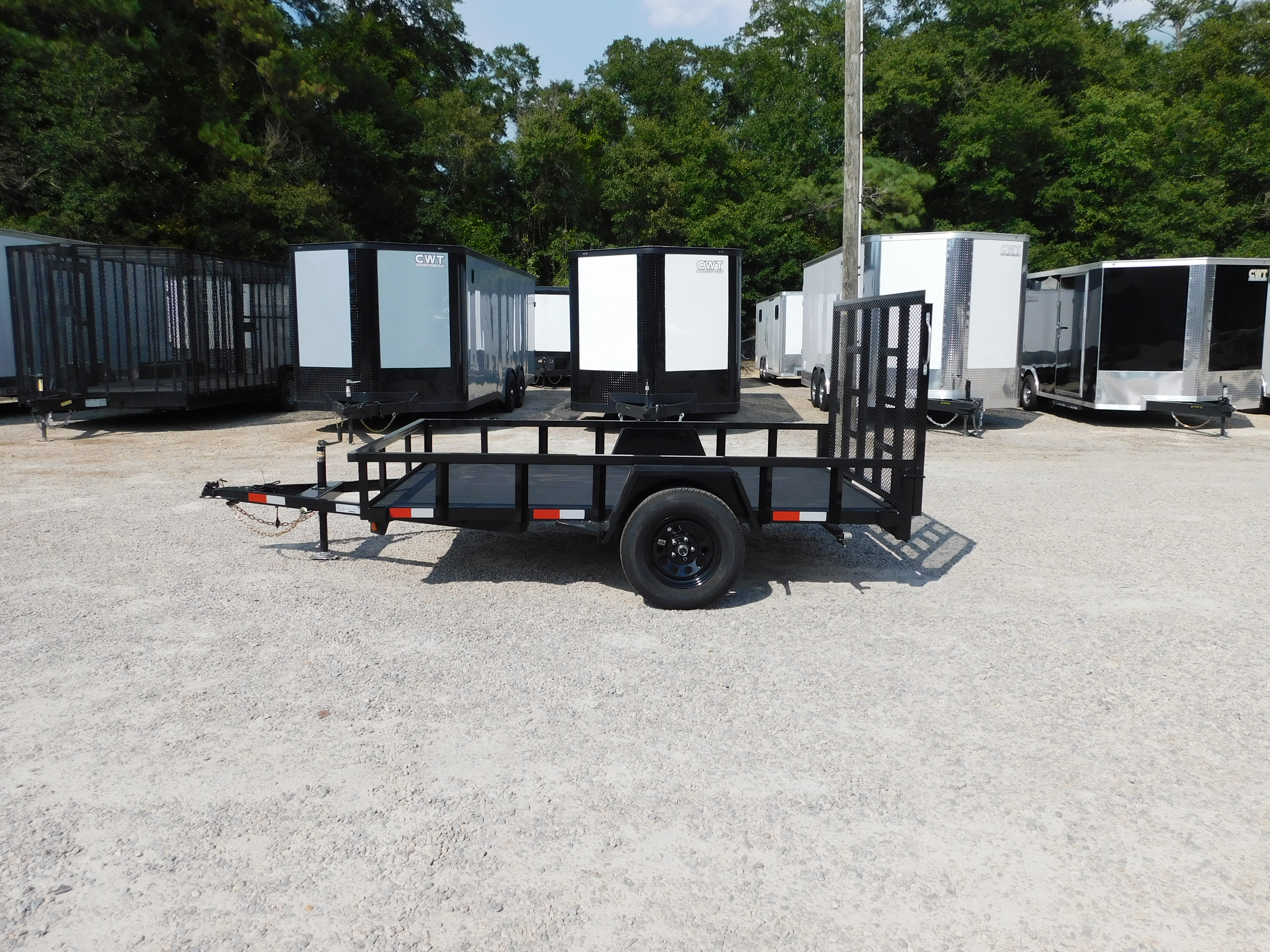 2027 Covered Wagon photo 2