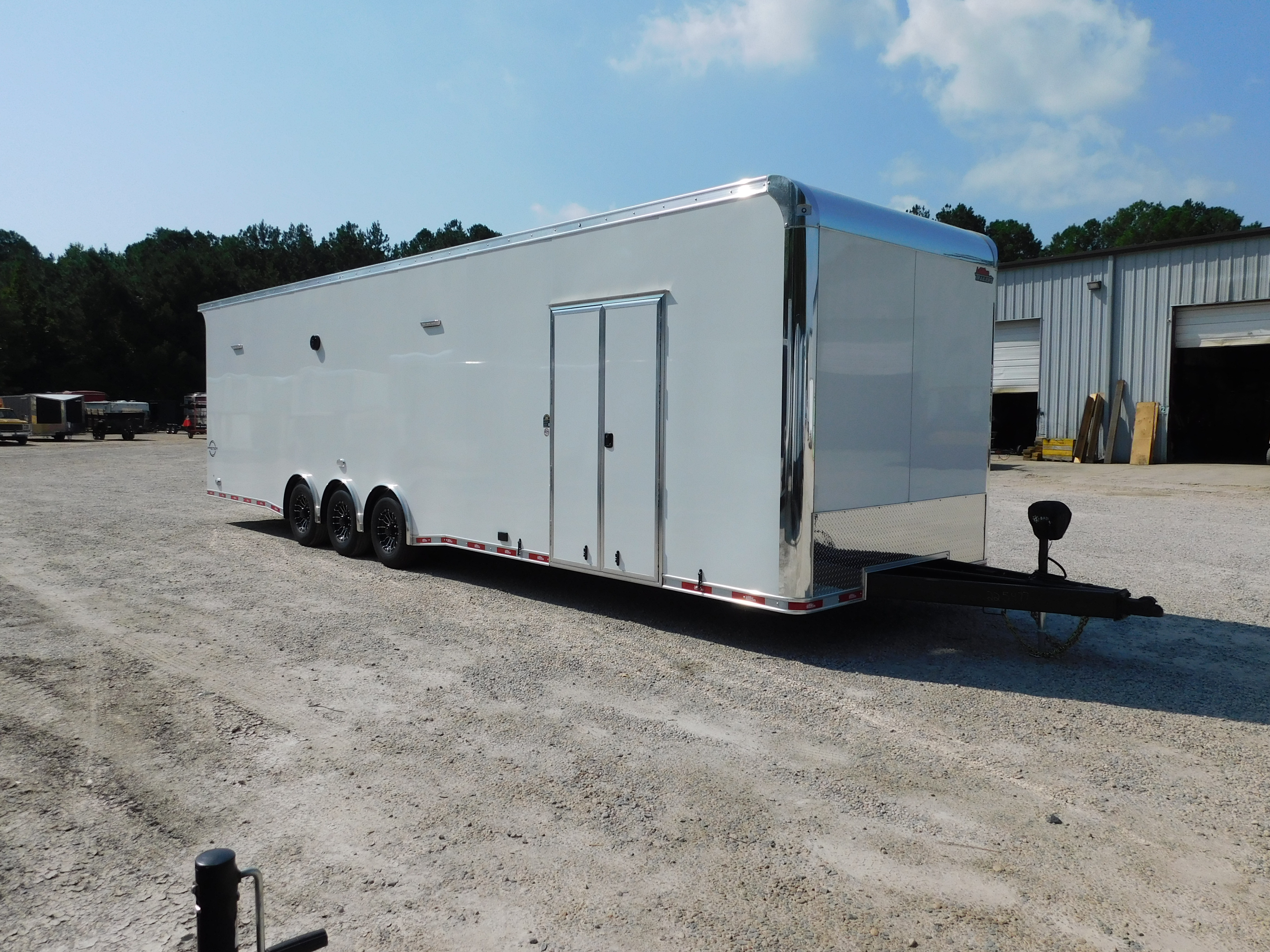 2027 United Trailers 34ft