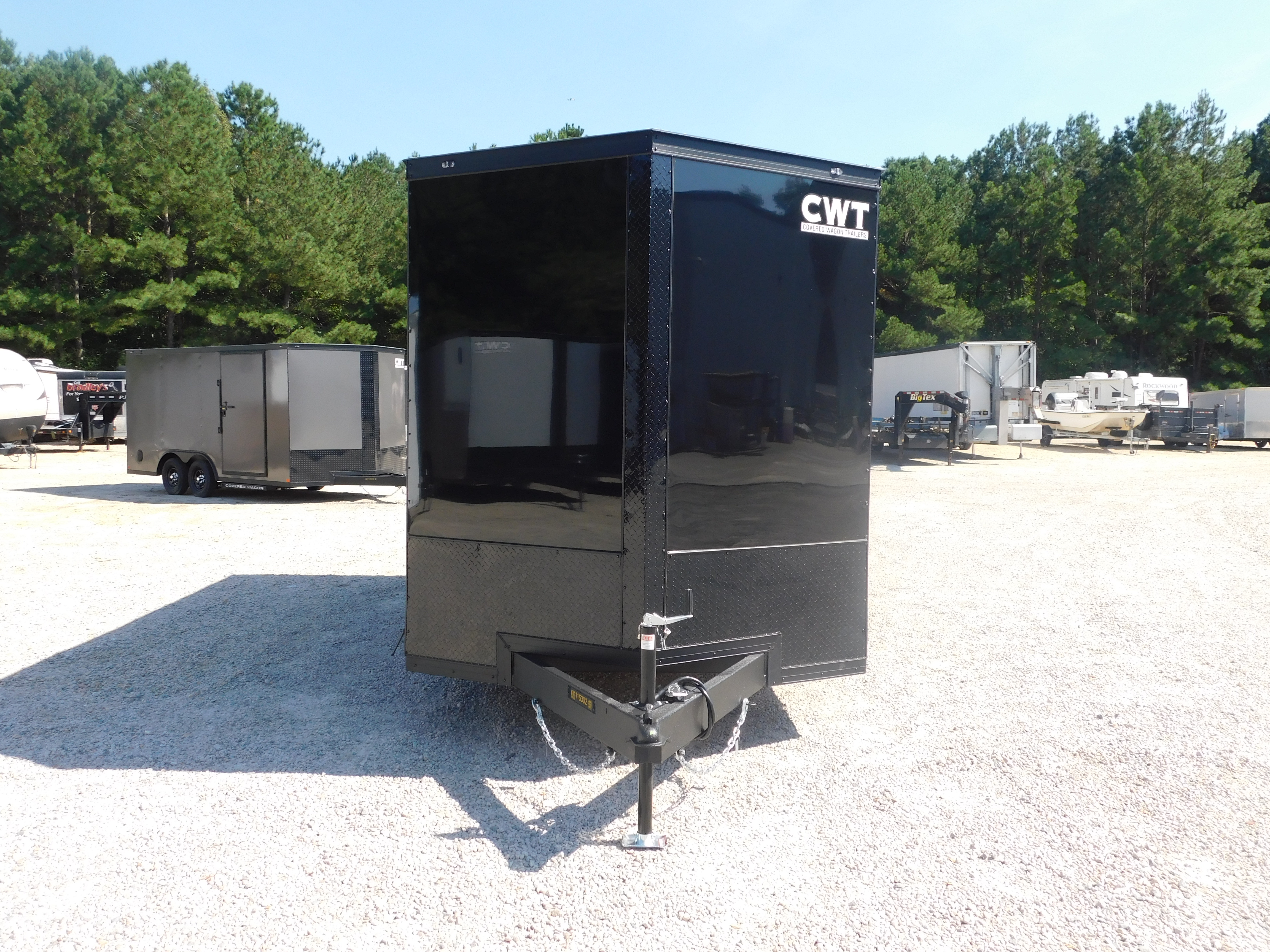 2027 Covered Wagon photo 2