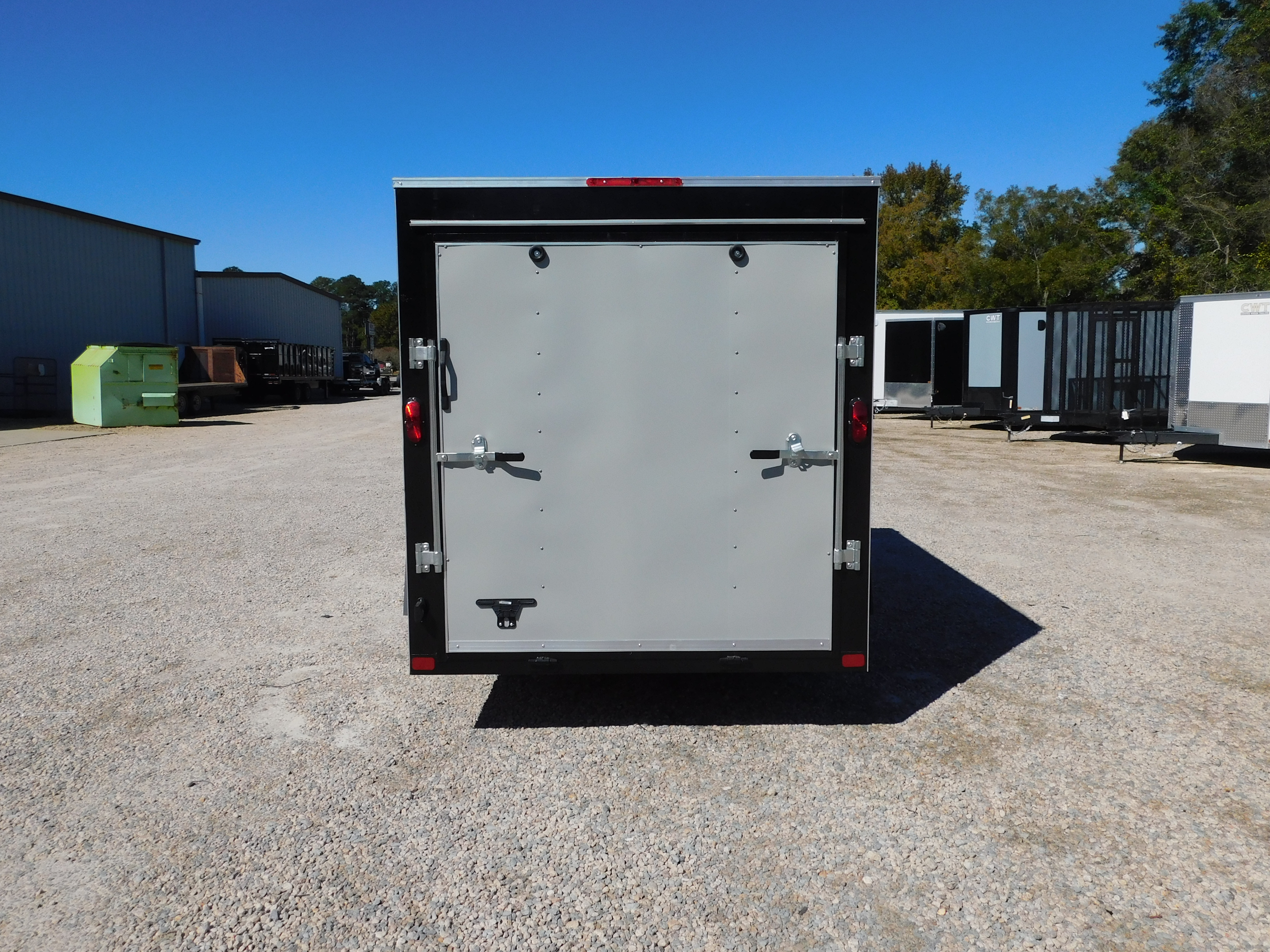 2027 Covered Wagon photo 3