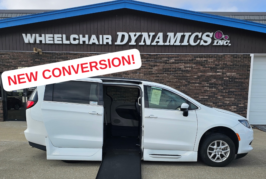 2020 Chrysler Voyager LXI